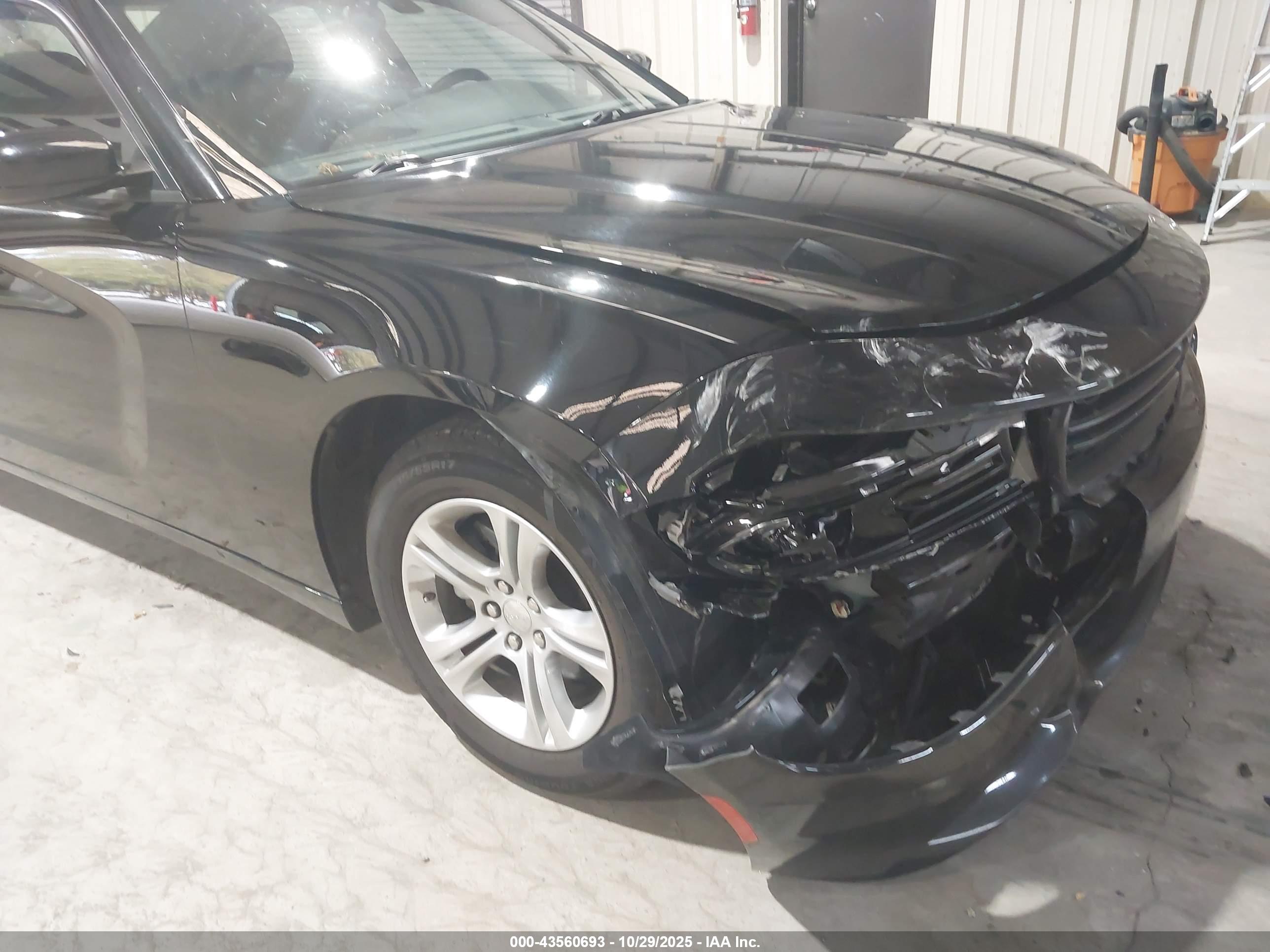 DODGE CHARGER image 6