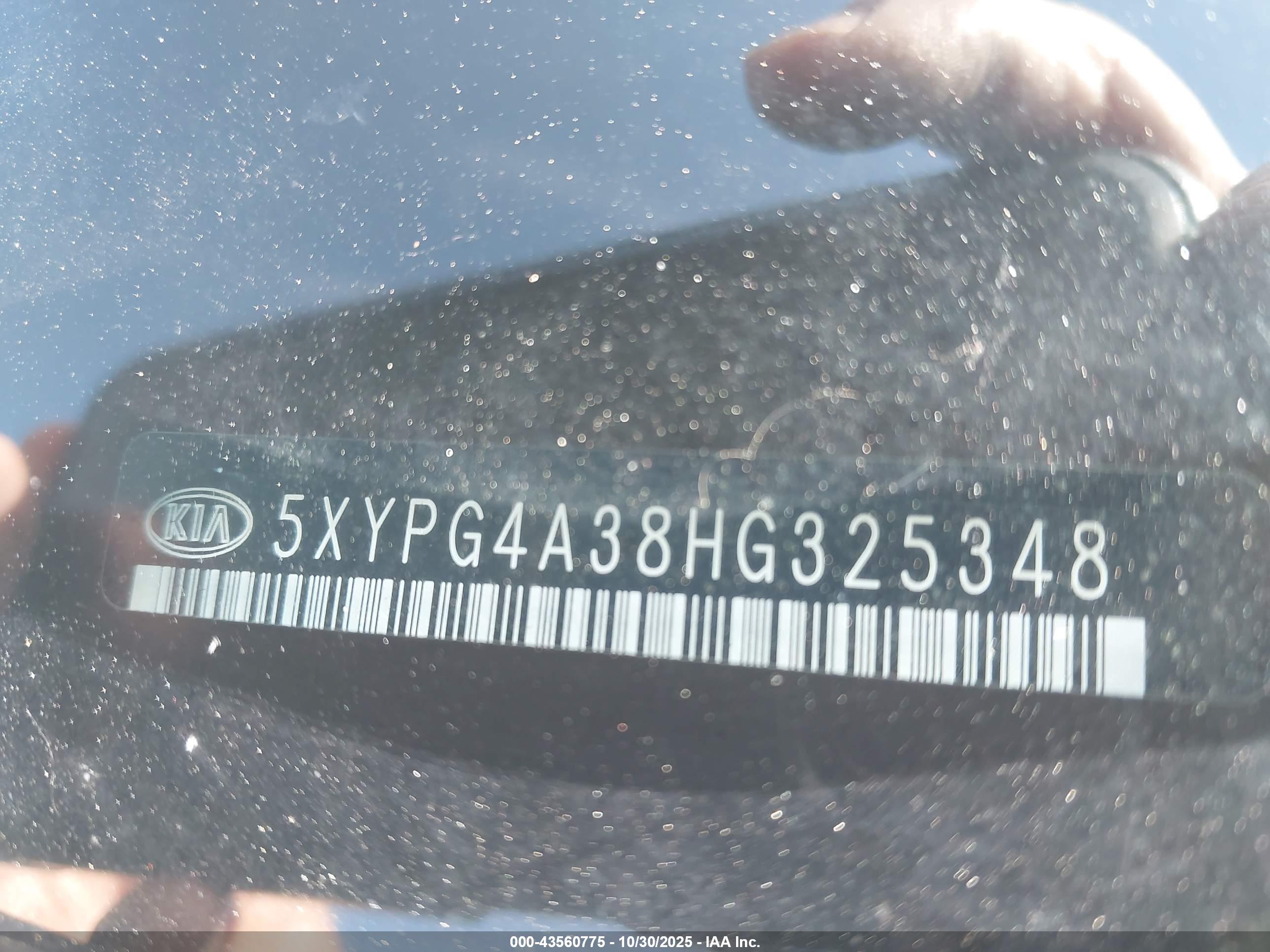 KIA SORENTO image 9