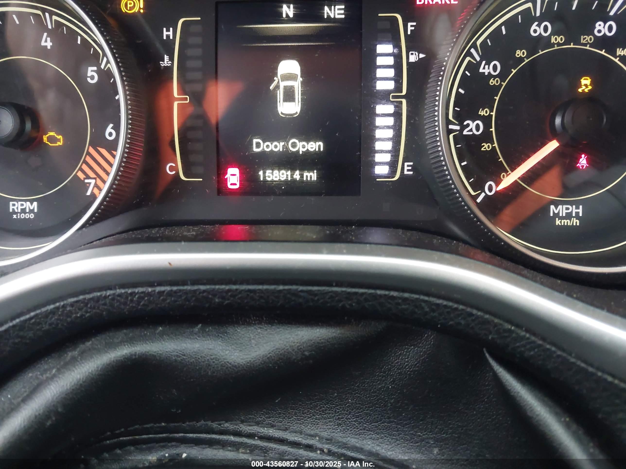 JEEP CHEROKEE image 6