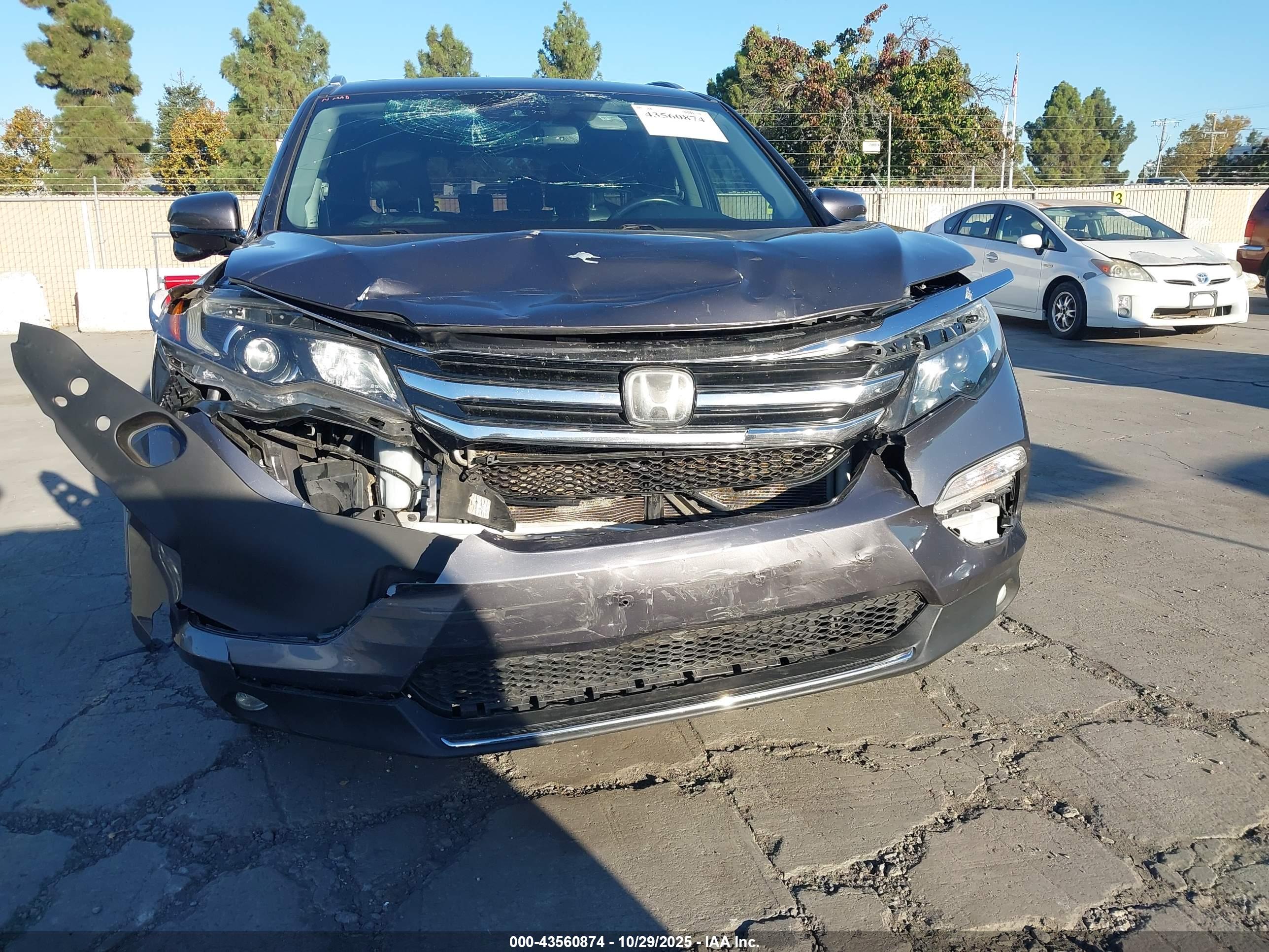 HONDA PILOT image 6