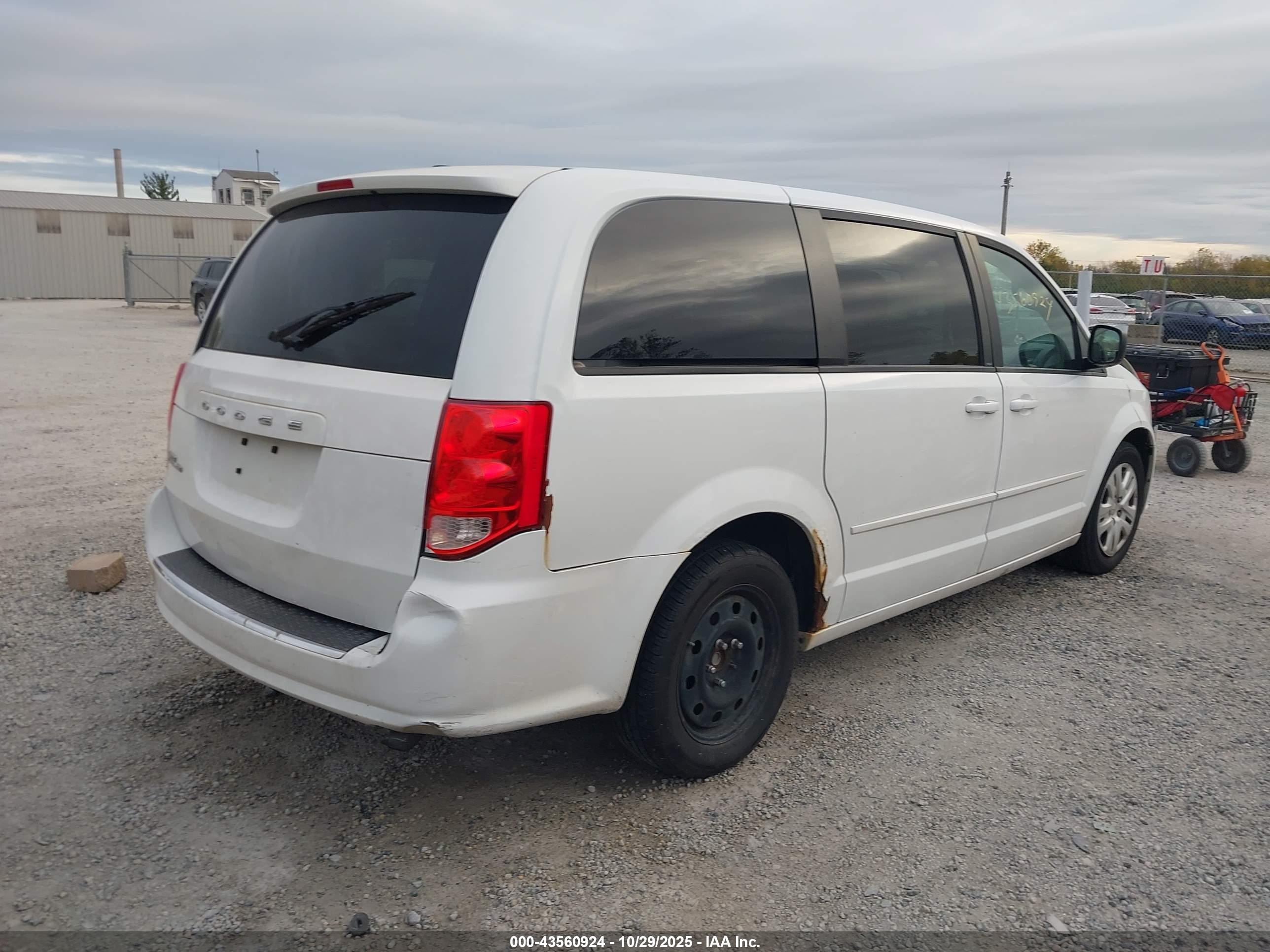 DODGE GRAND image 4