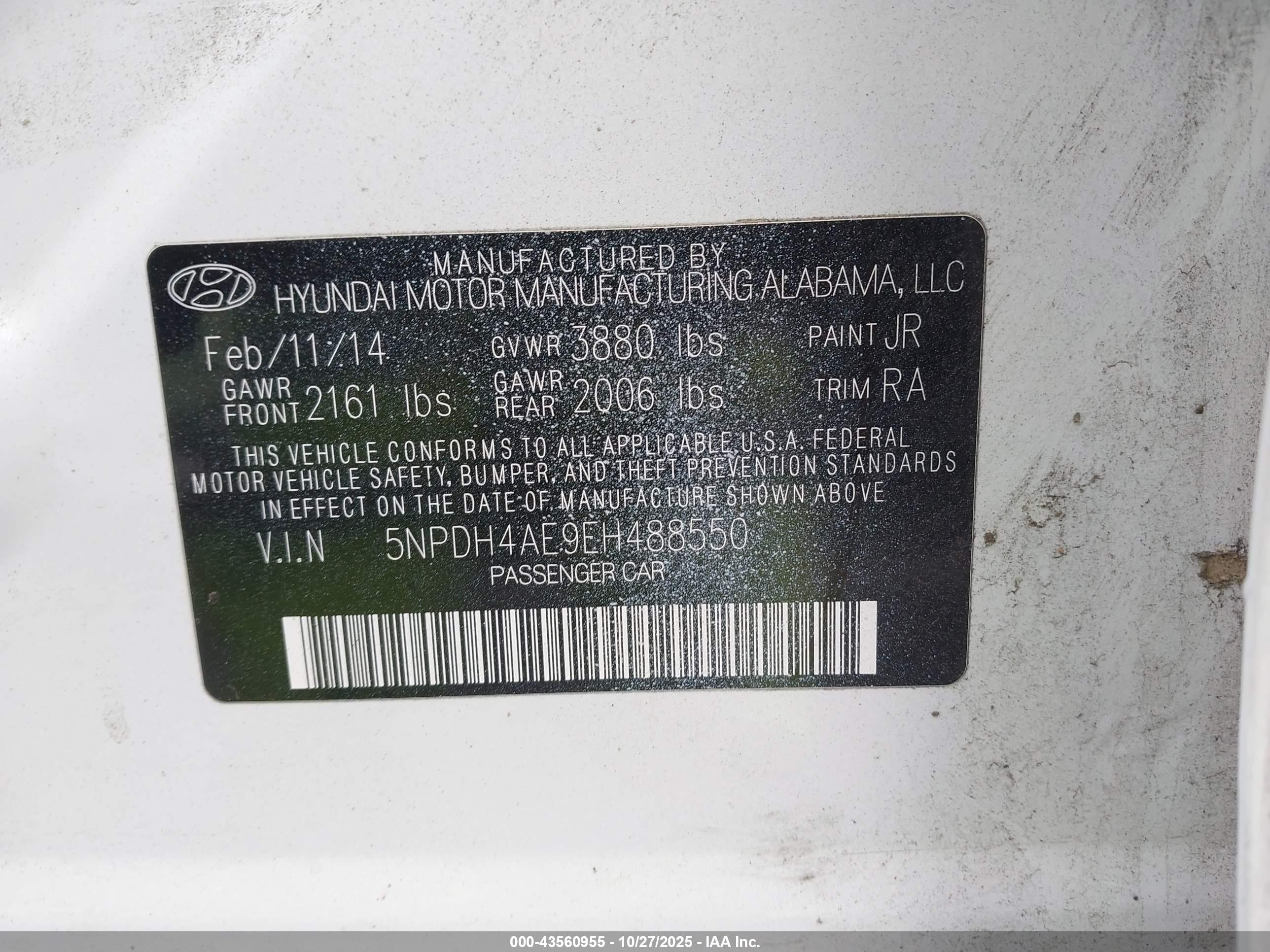 HYUNDAI ELANTRA image 9