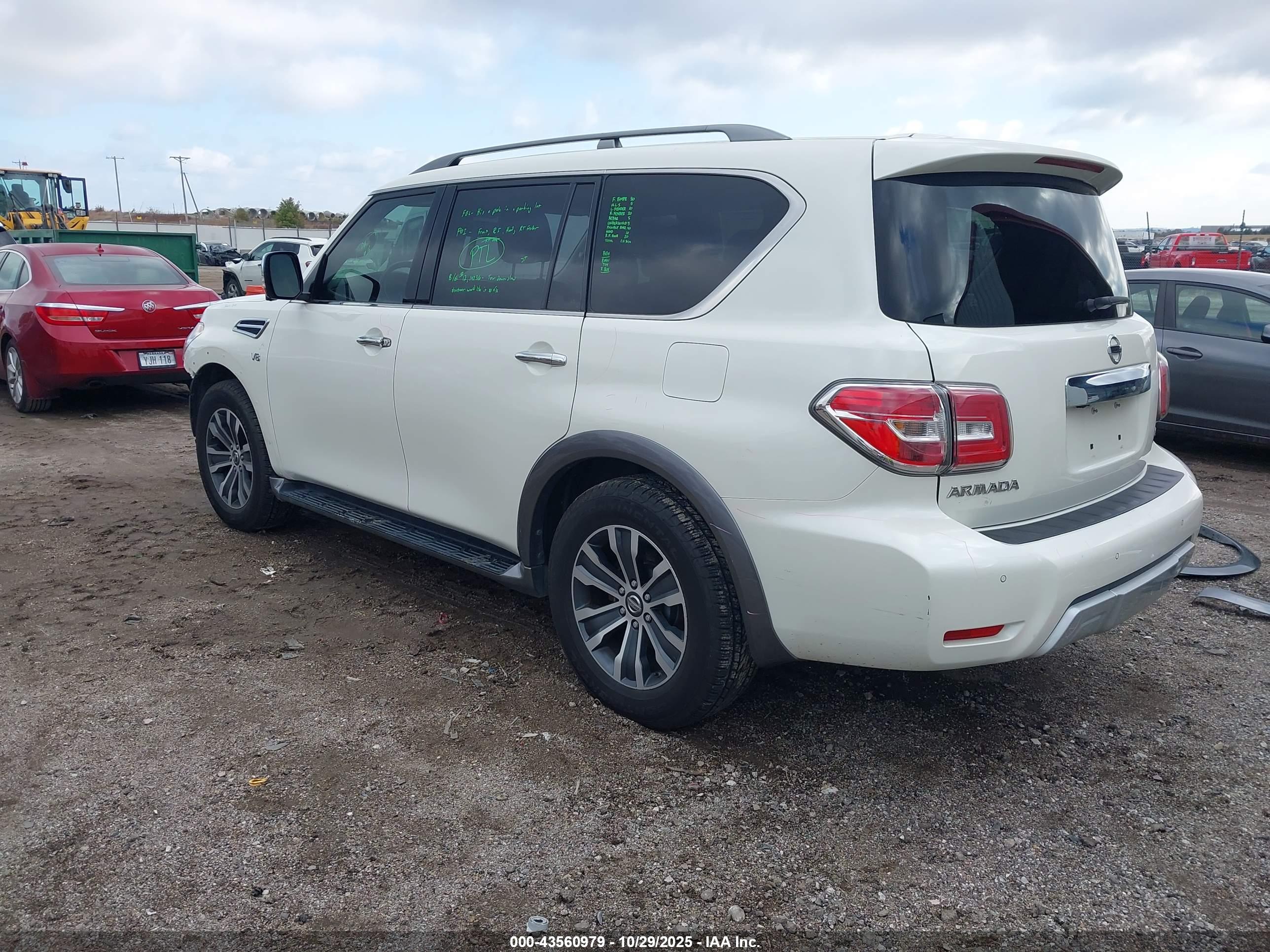 NISSAN ARMADA image 3