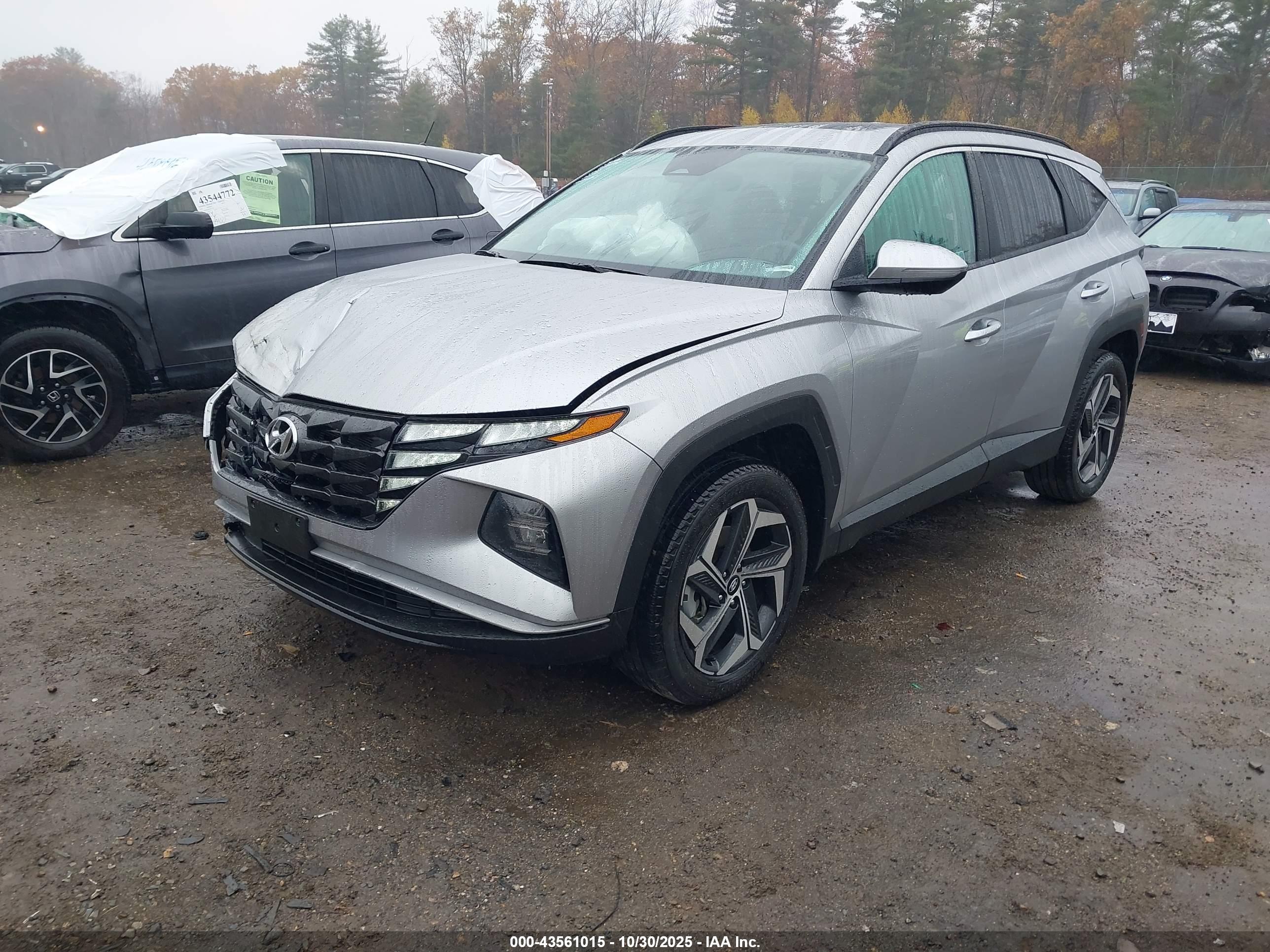 HYUNDAI TUCSON image 2