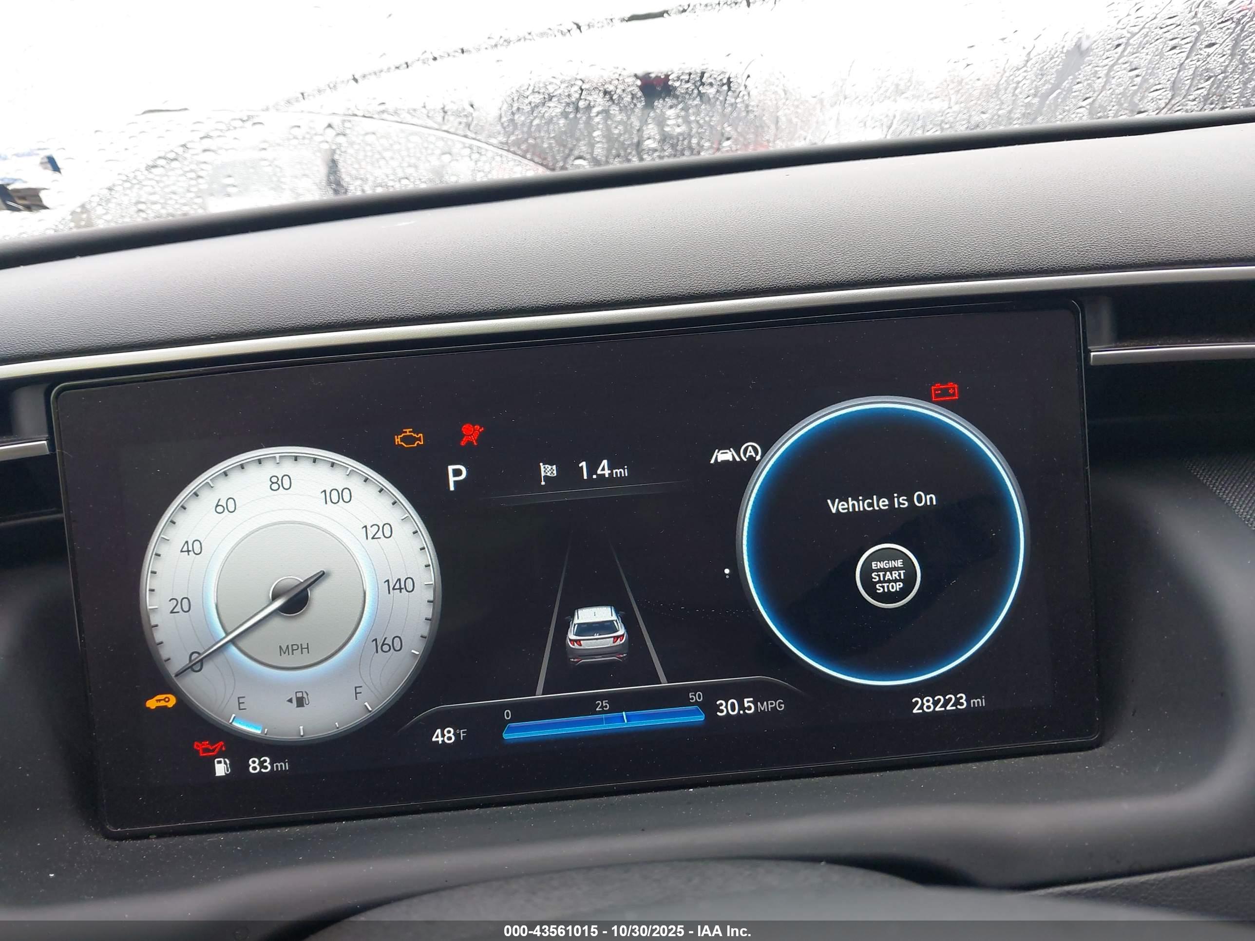 HYUNDAI TUCSON image 7