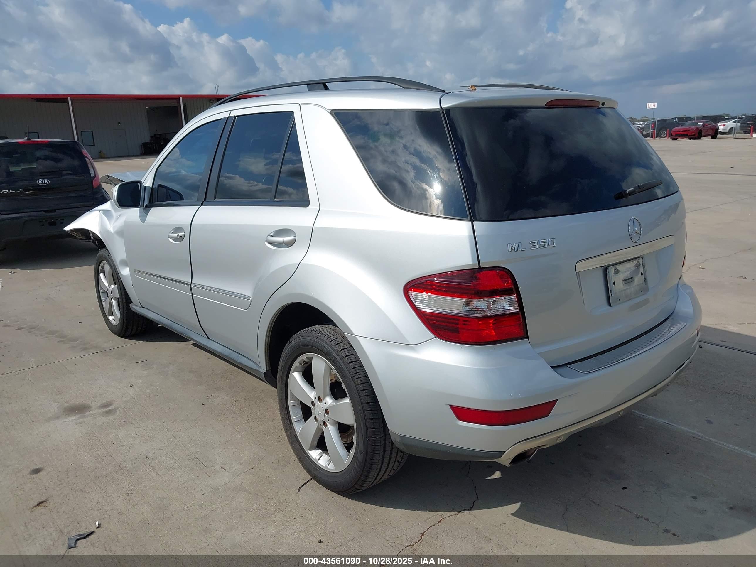 MERCEDES-BENZ ML image 3