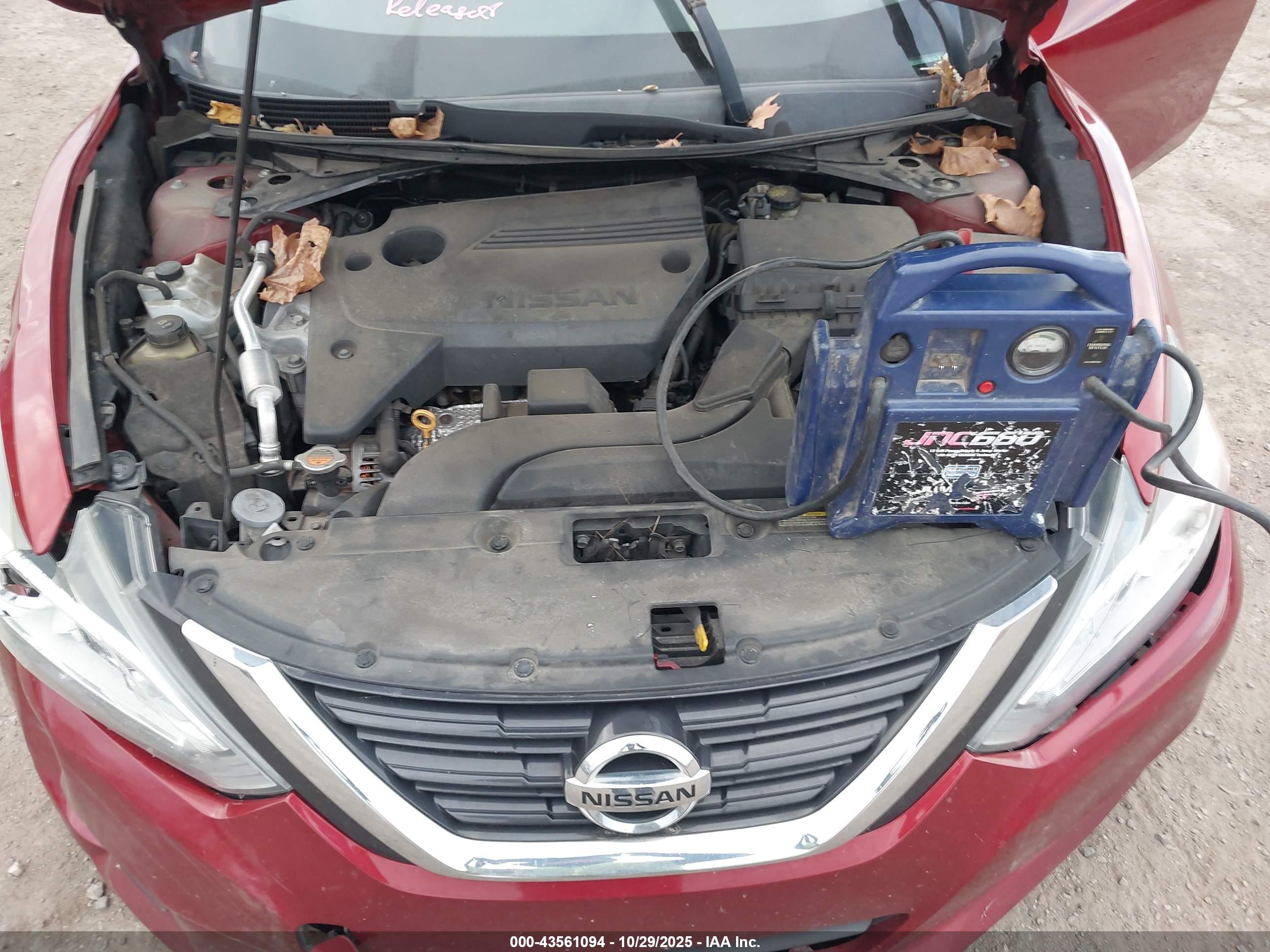 NISSAN ALTIMA image 10