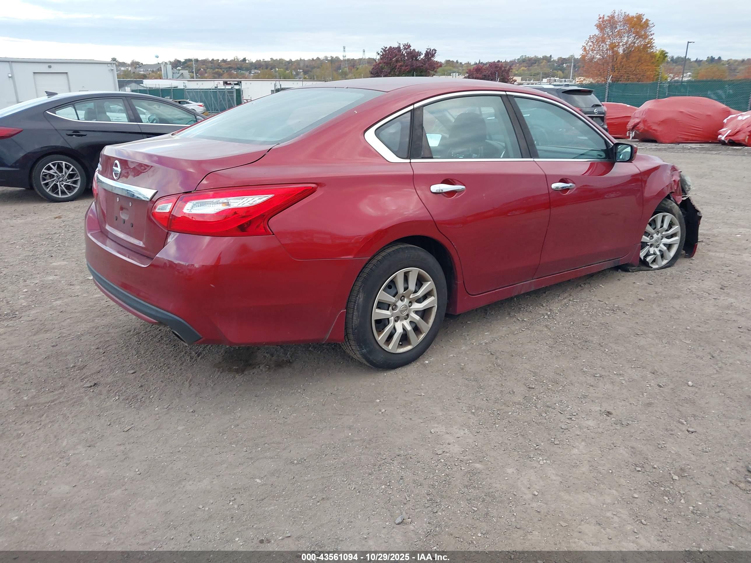 NISSAN ALTIMA image 4