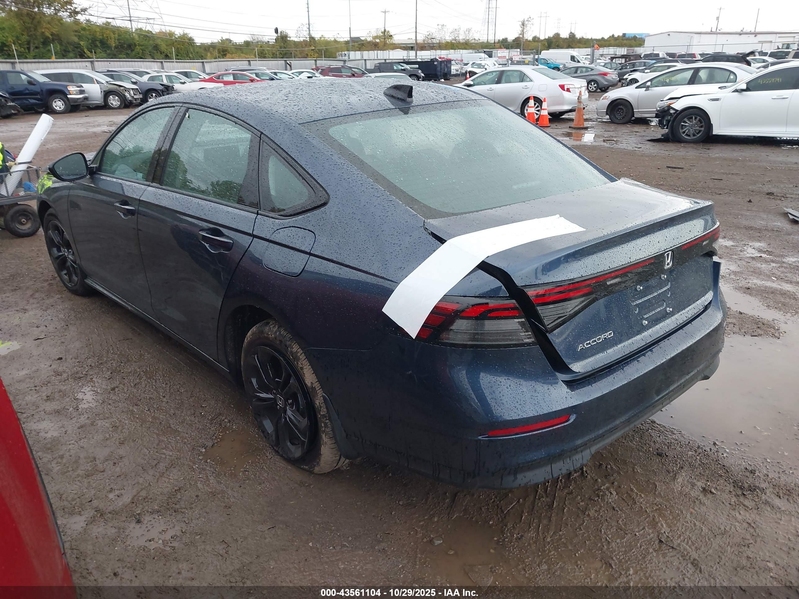 HONDA ACCORD image 3