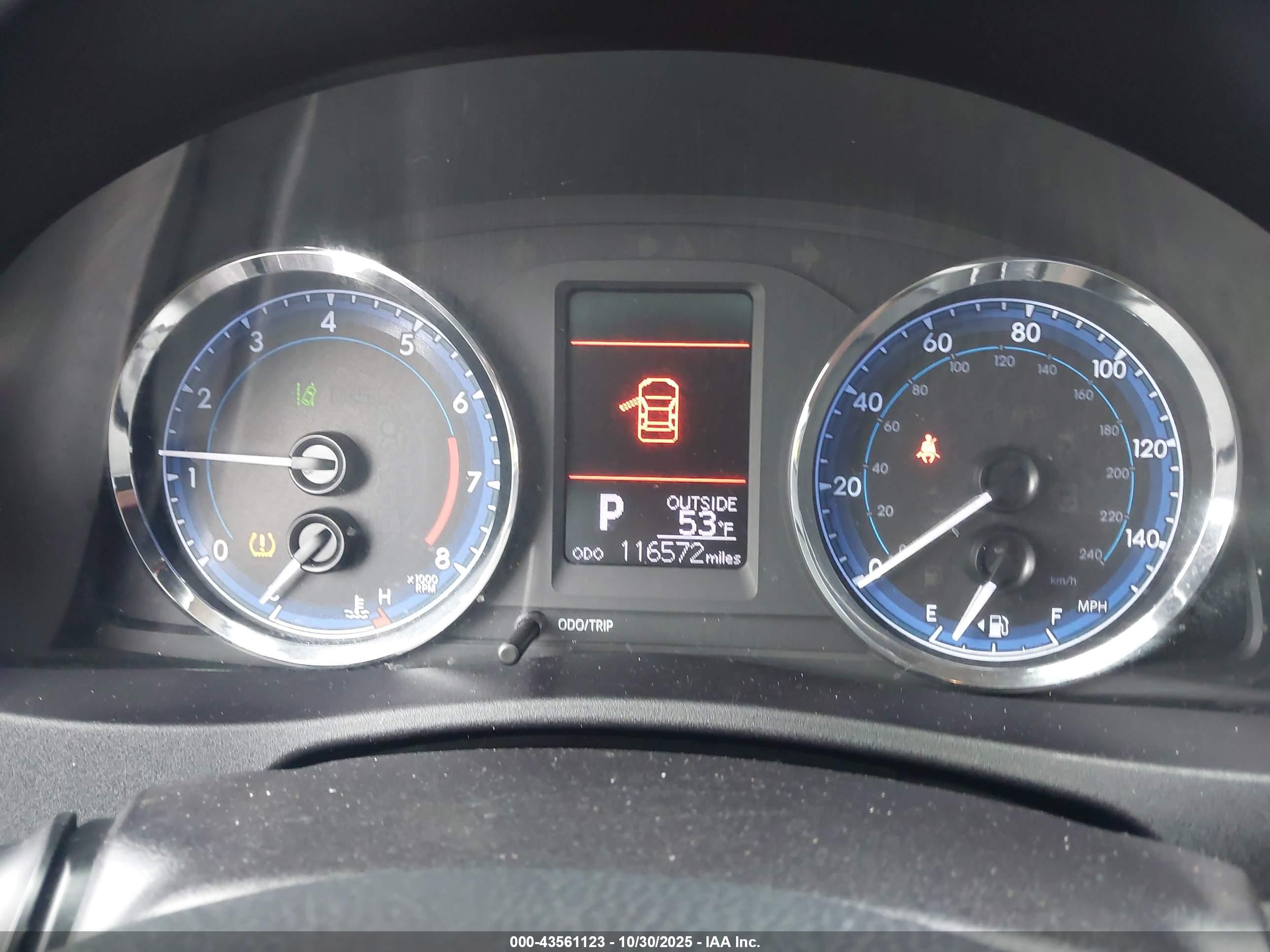 TOYOTA COROLLA image 7