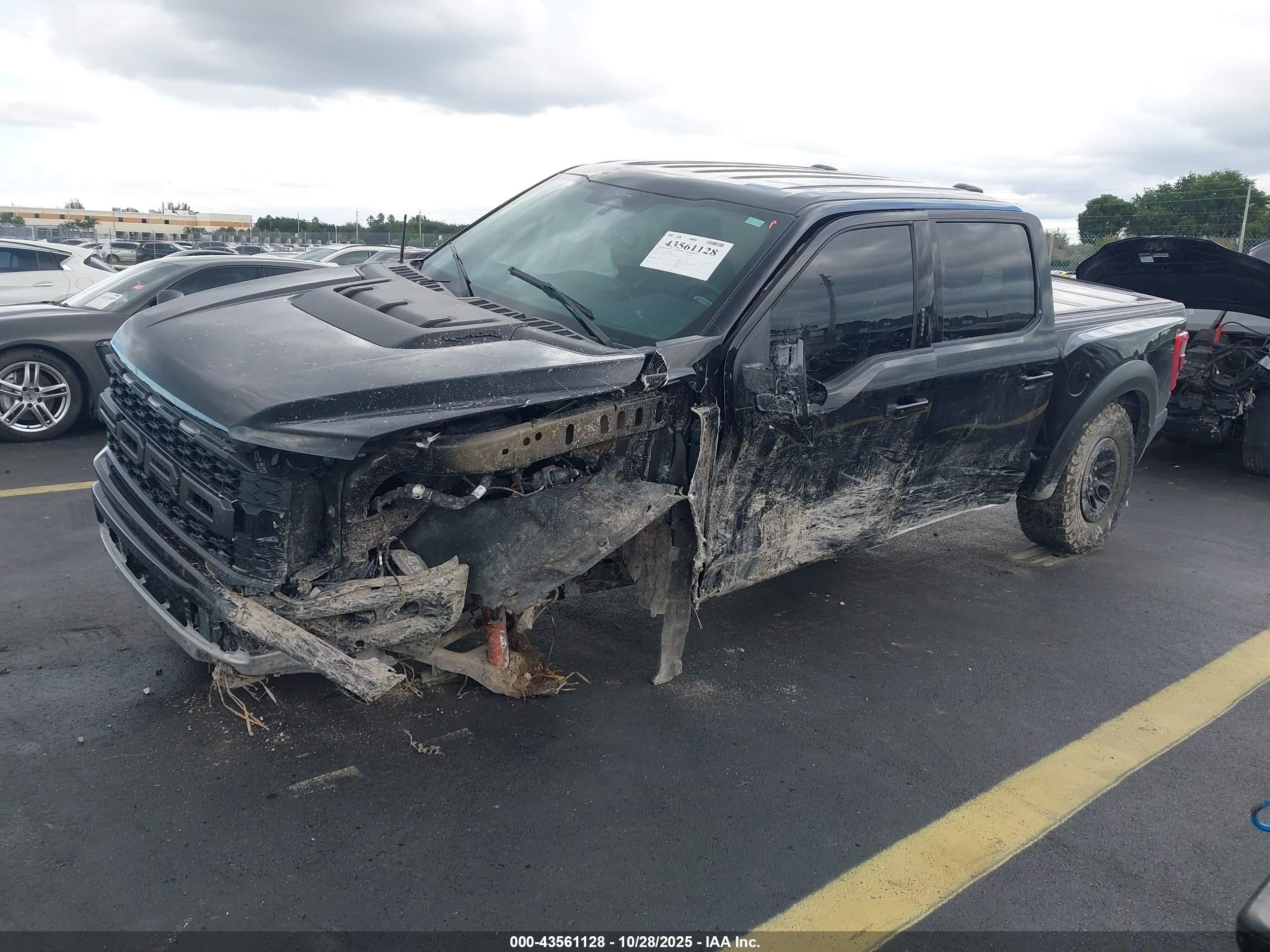 FORD F-150 image 2