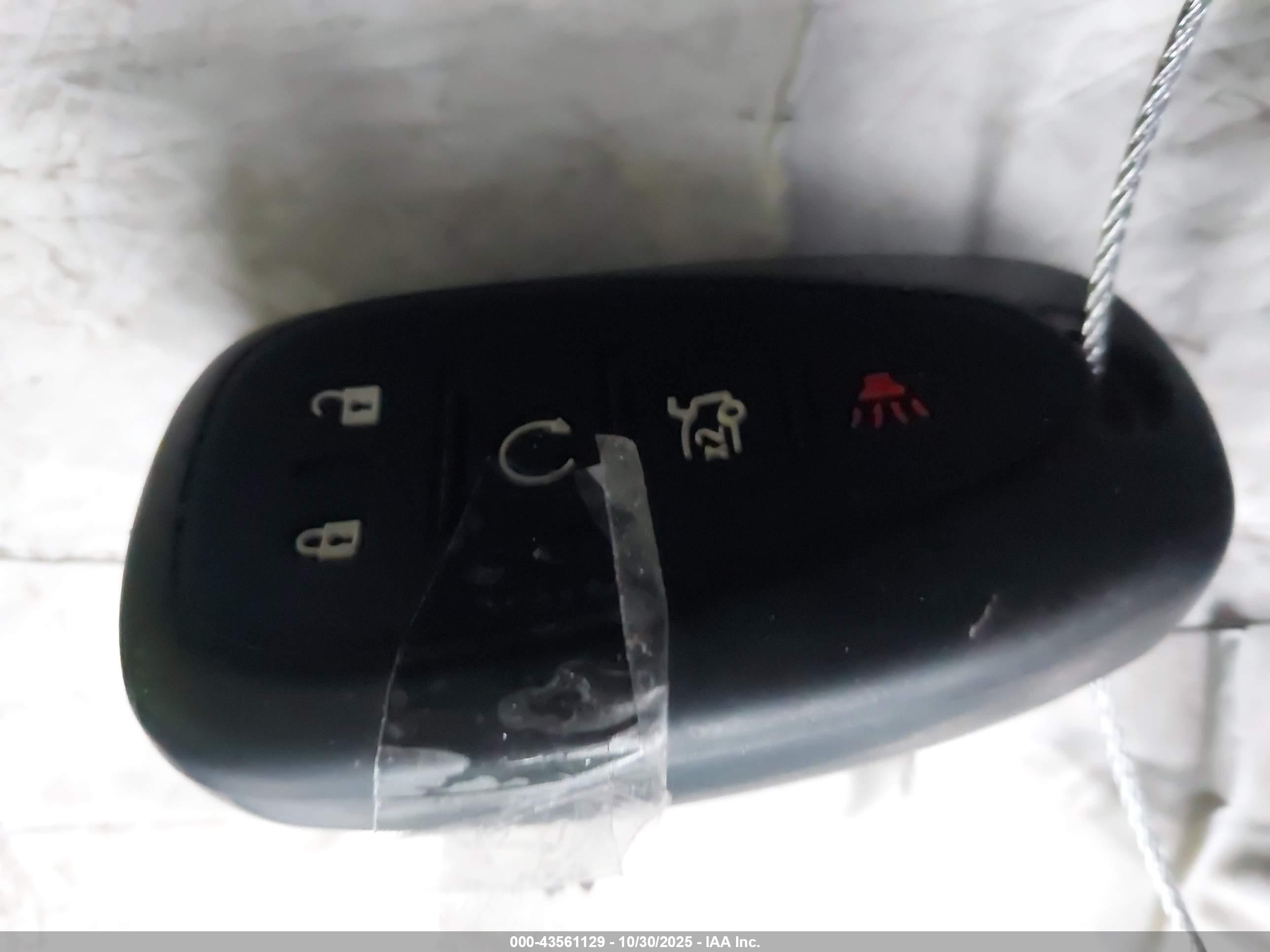 CHEVROLET EQUINOX image 11