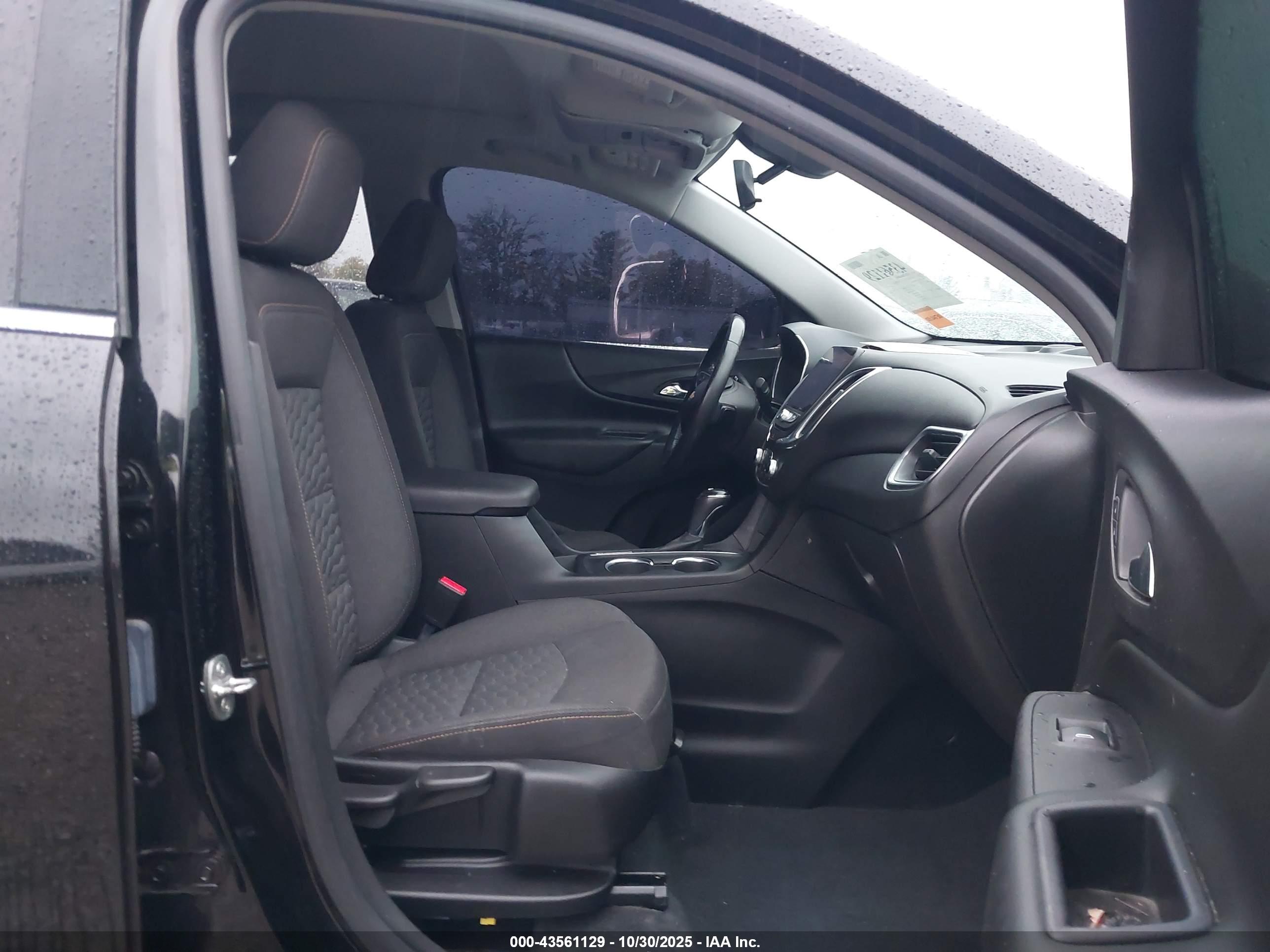 CHEVROLET EQUINOX image 5