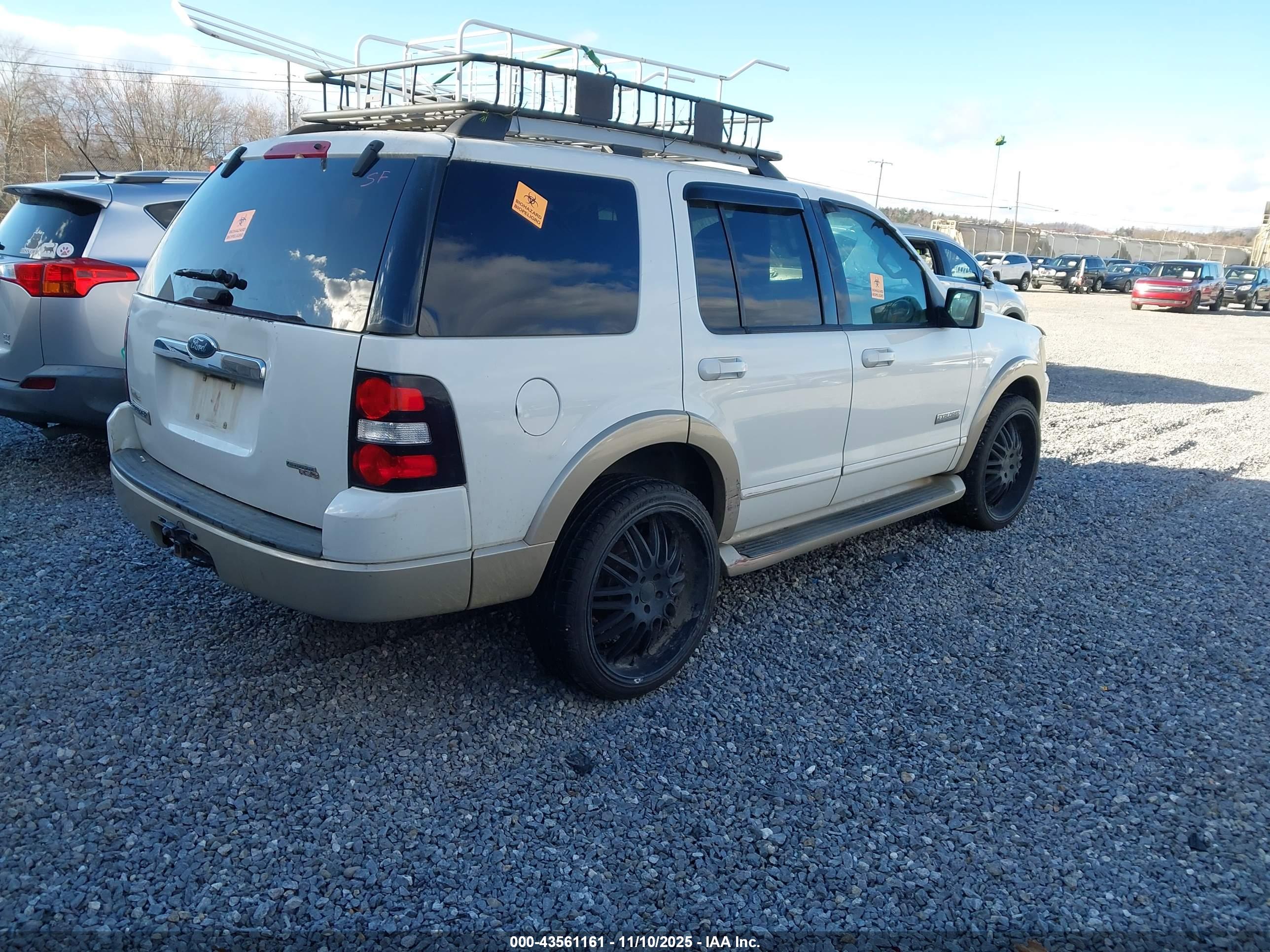 FORD EXPLORER image 4