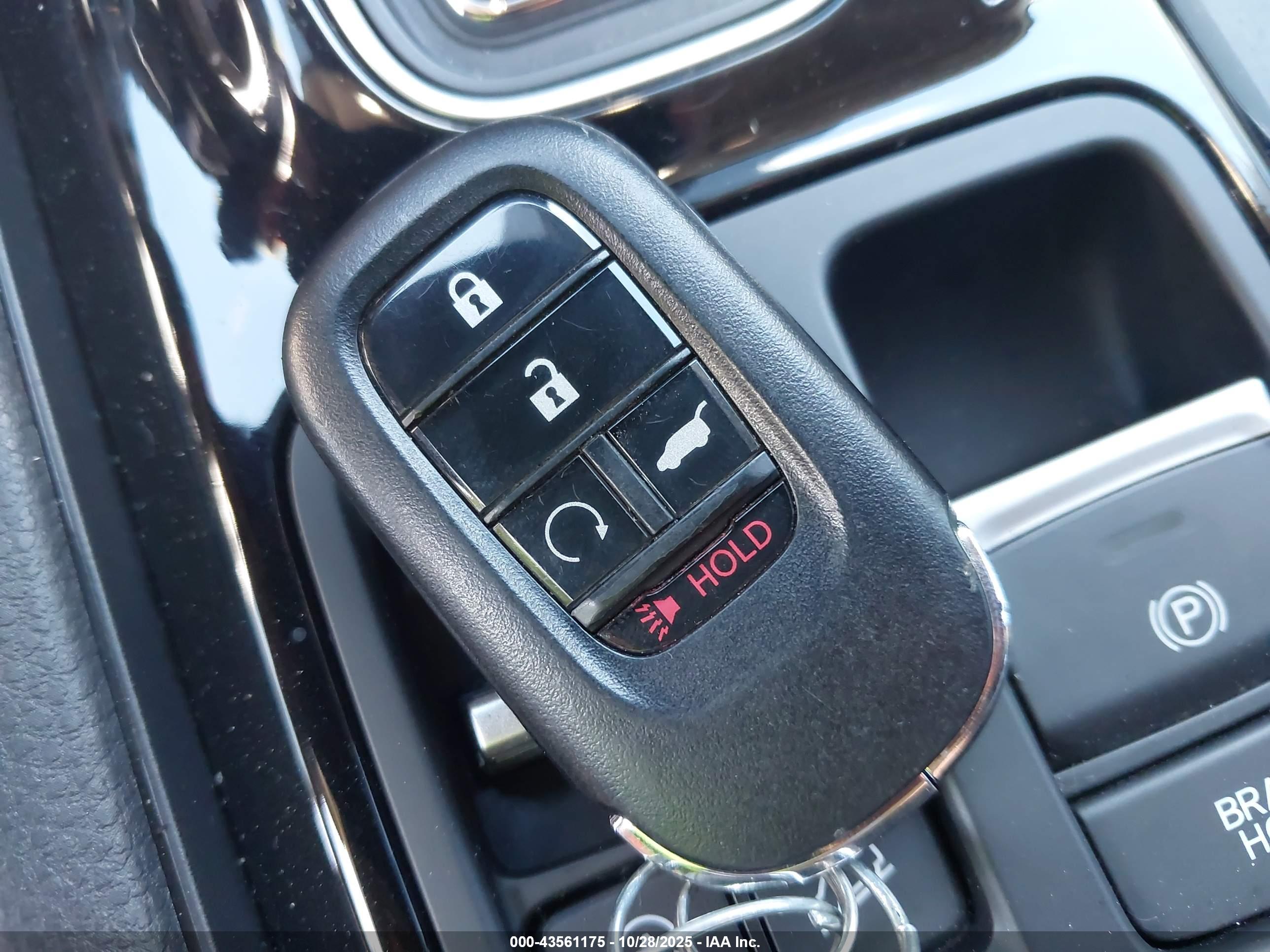HONDA PILOT image 11