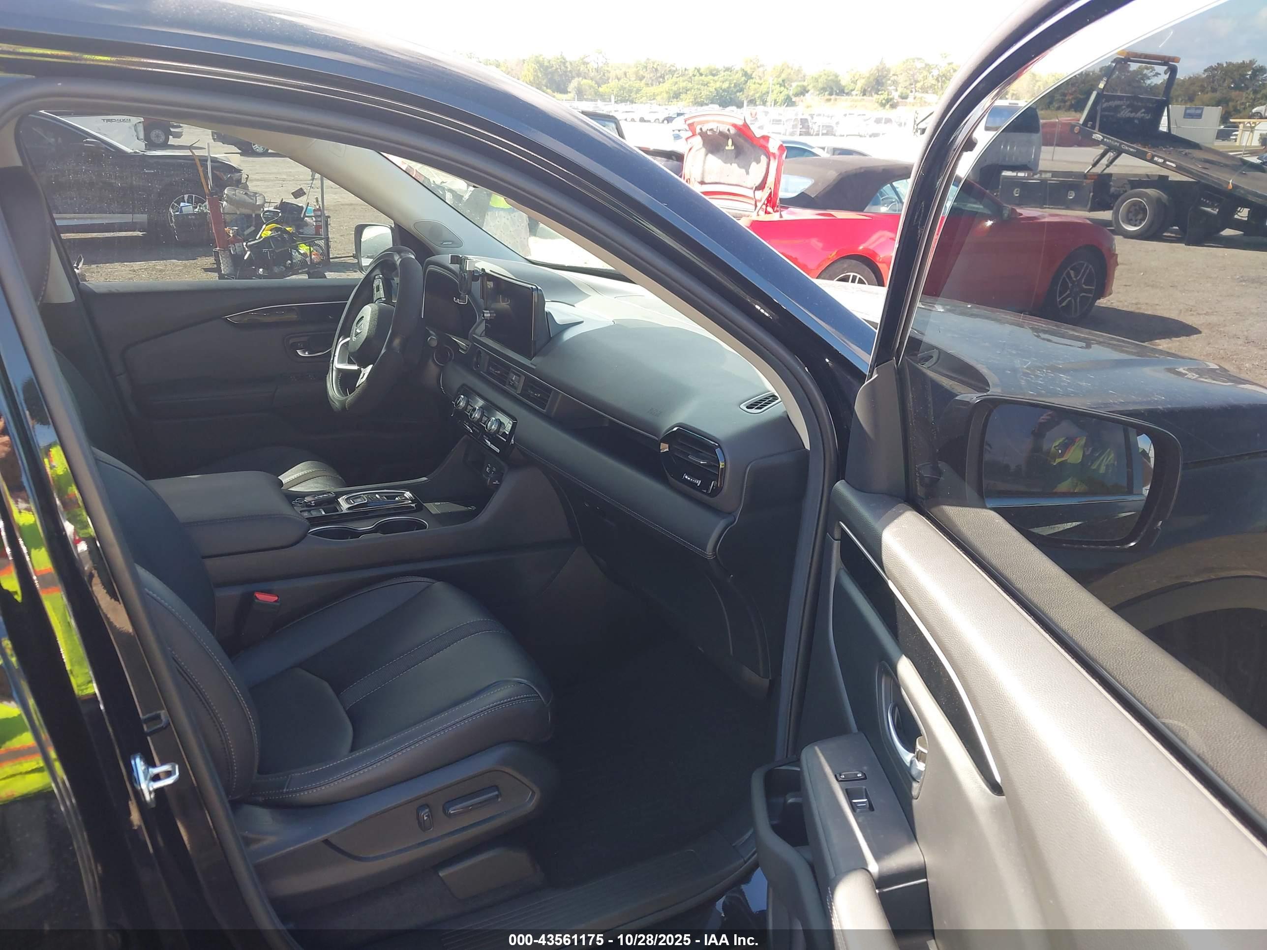 HONDA PILOT image 5