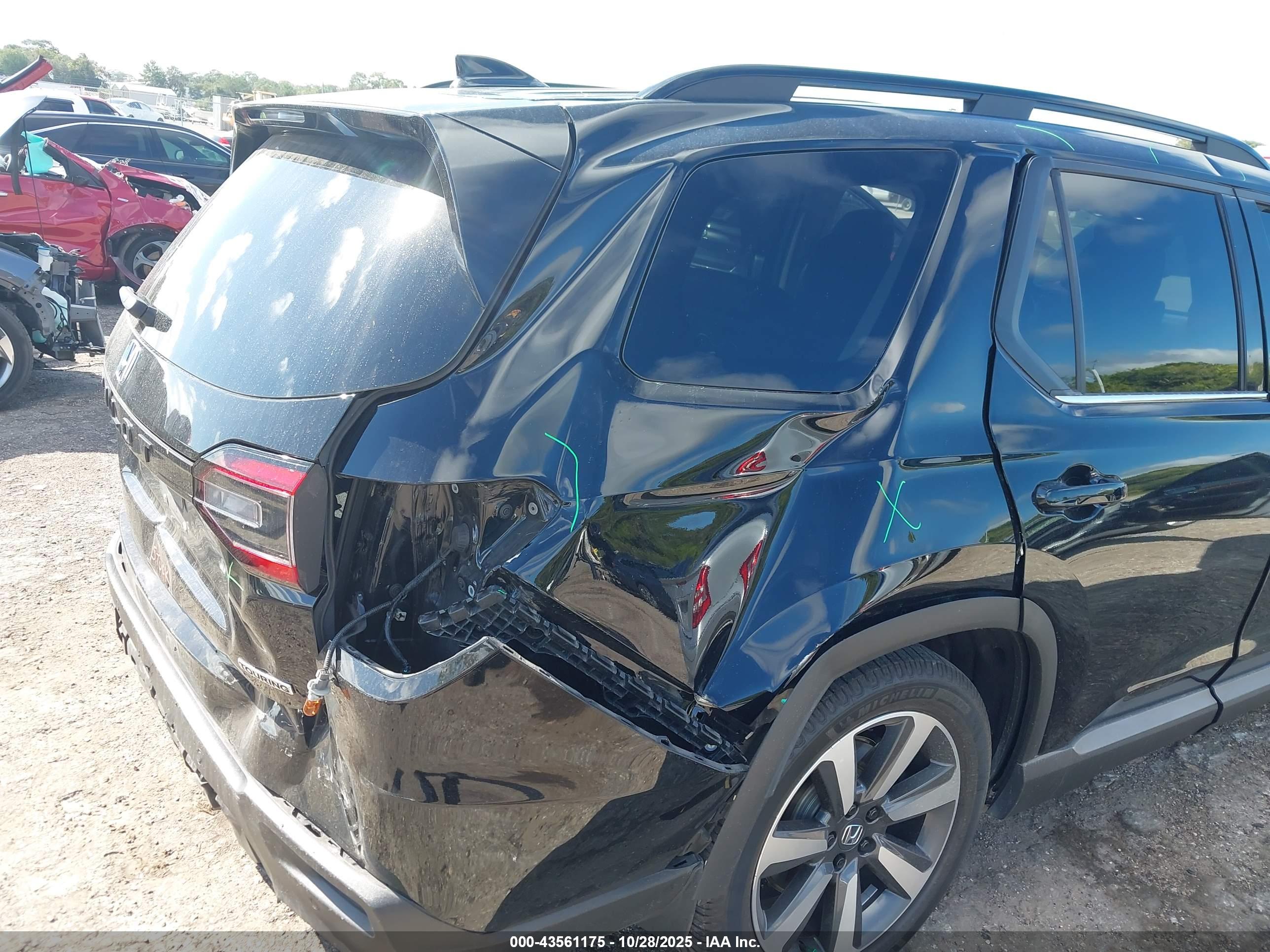 HONDA PILOT image 6