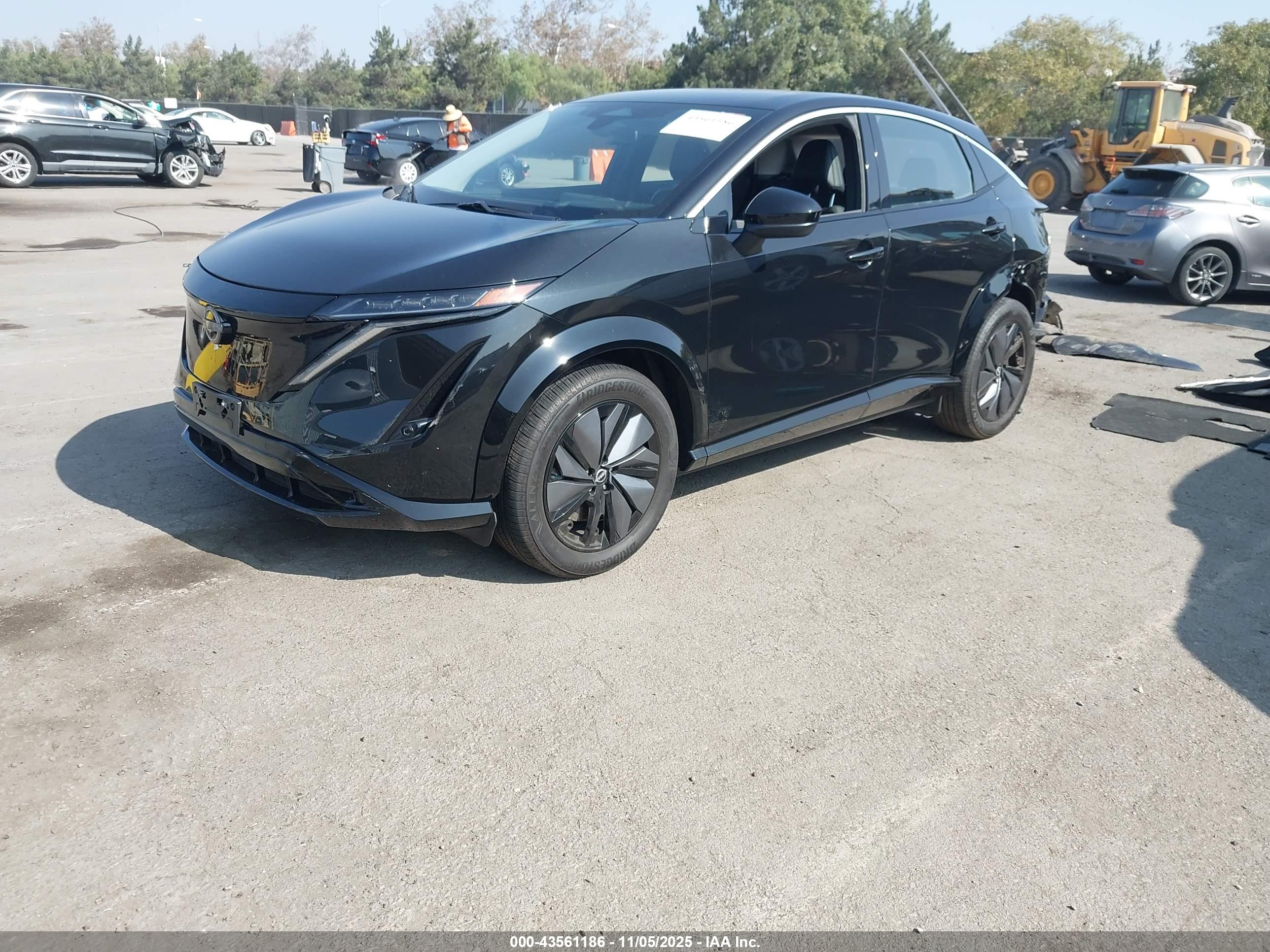NISSAN ARIYA image 2