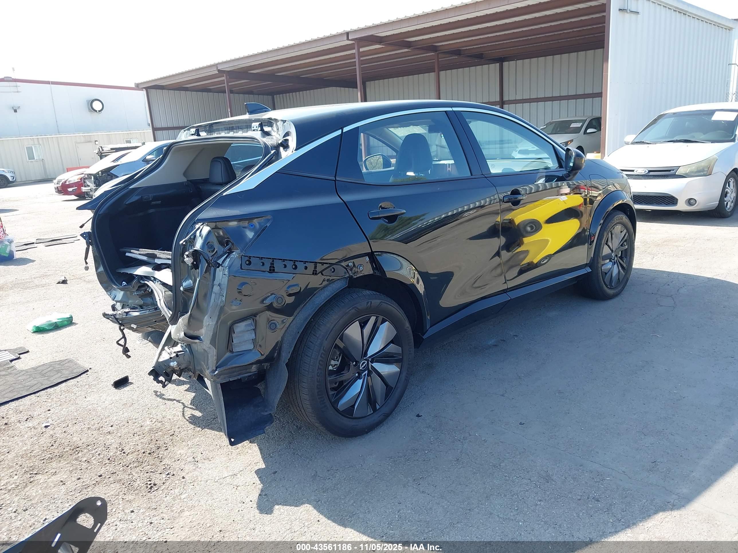 NISSAN ARIYA image 4