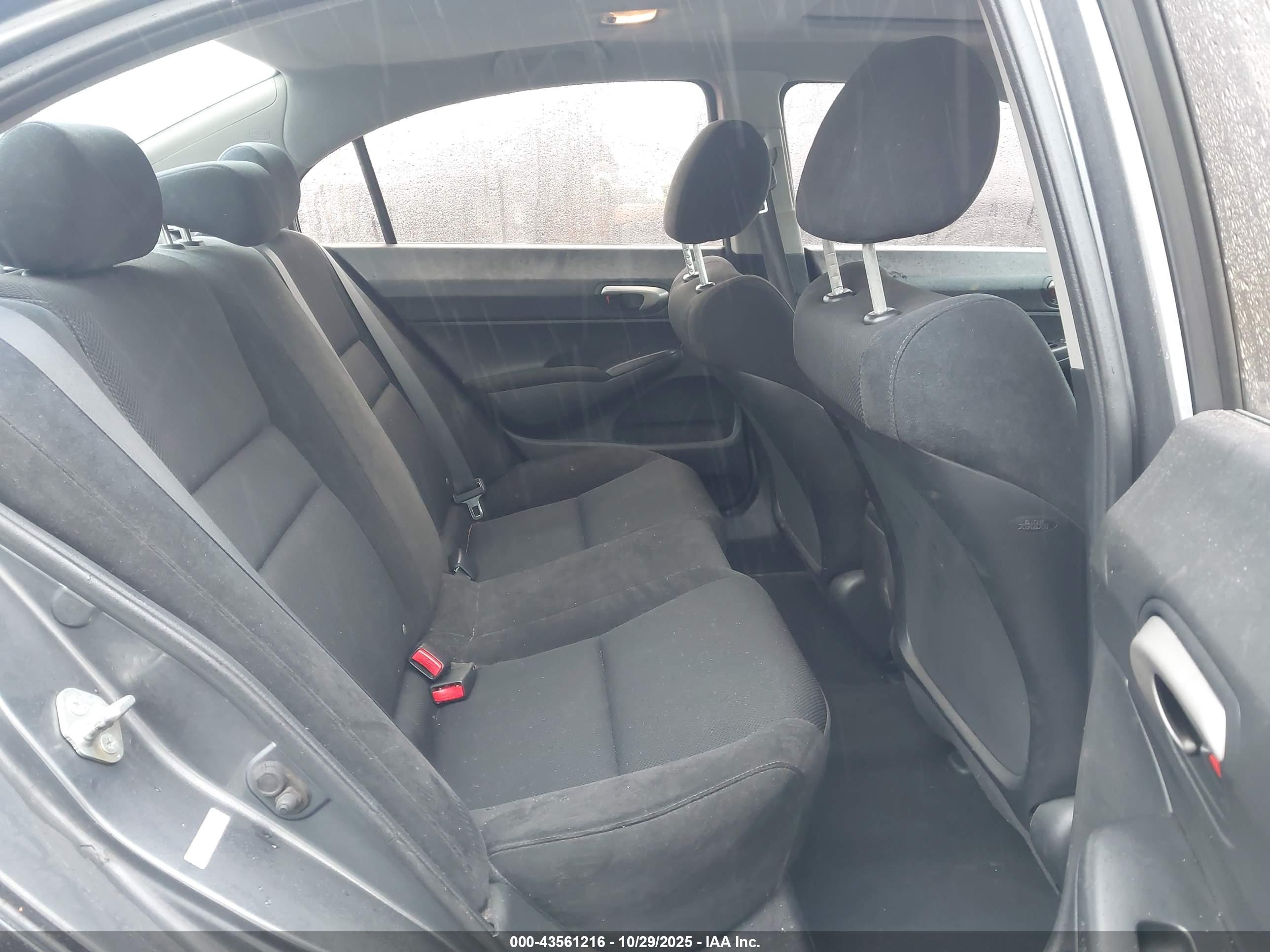 HONDA CIVIC image 8