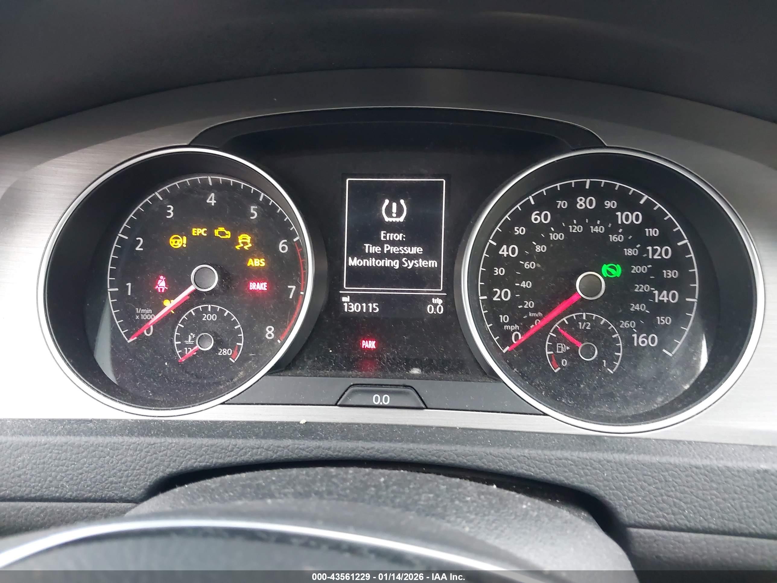 VOLKSWAGEN GOLF image 7