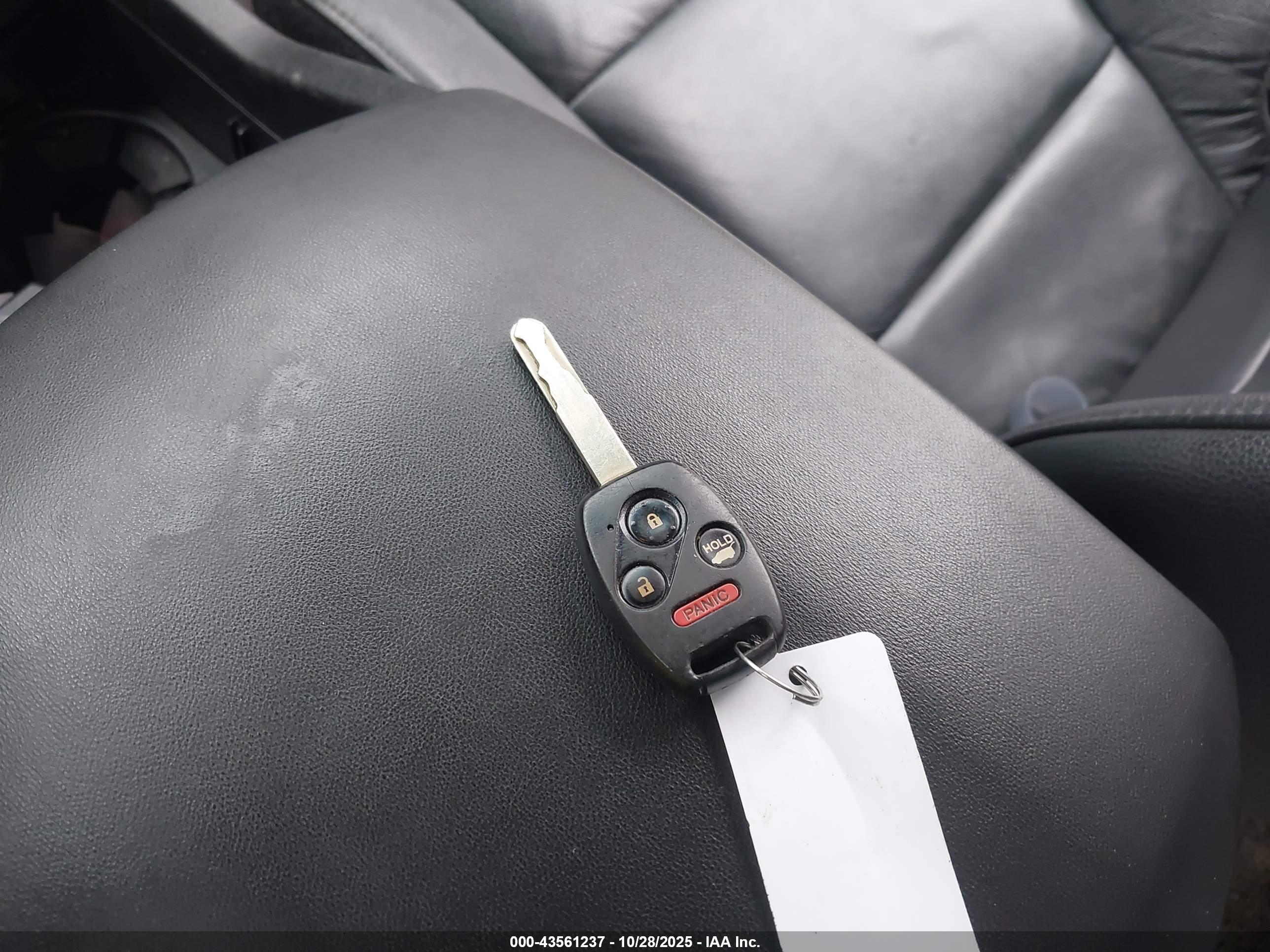 HONDA PILOT image 11
