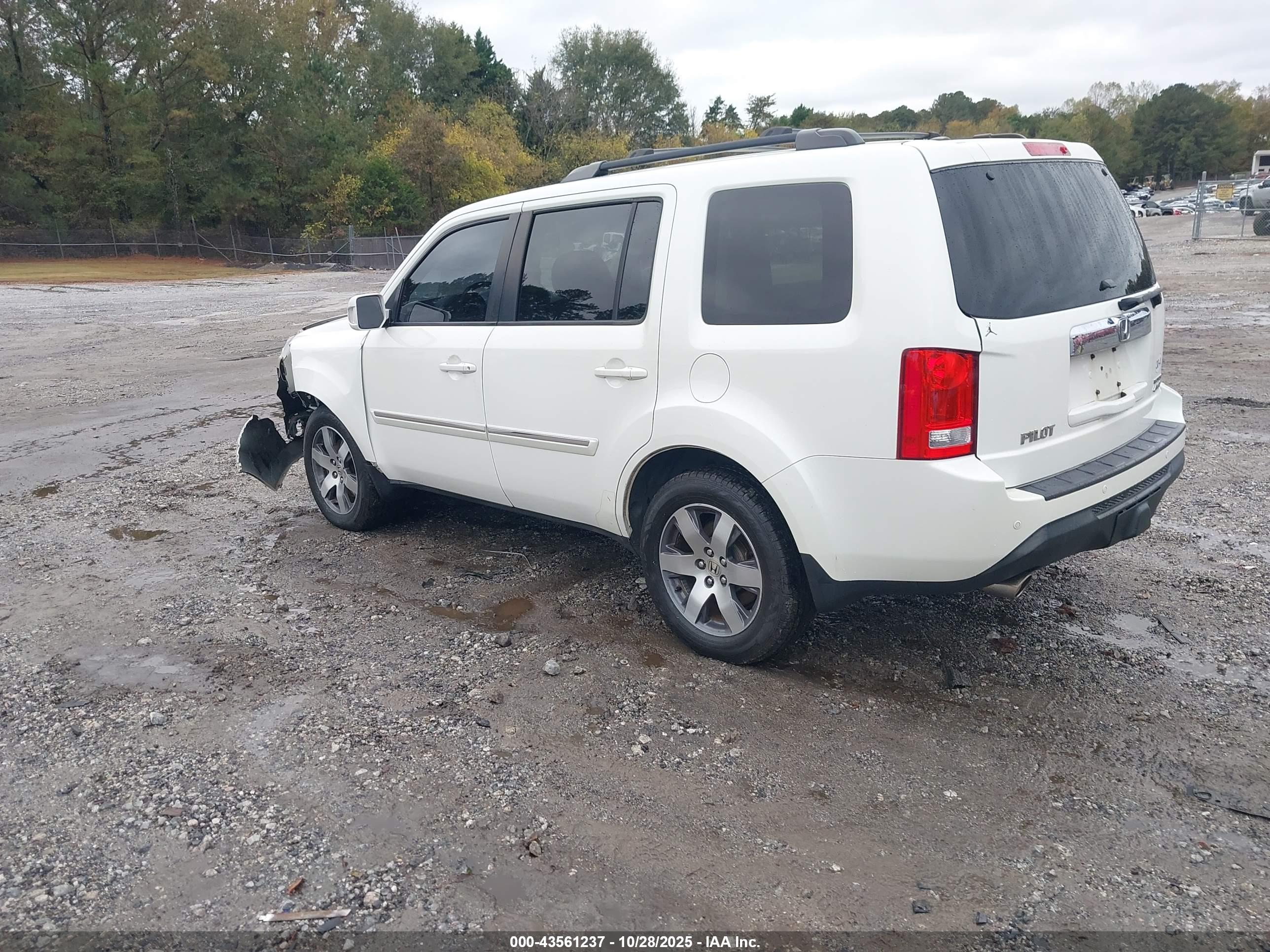 HONDA PILOT image 3