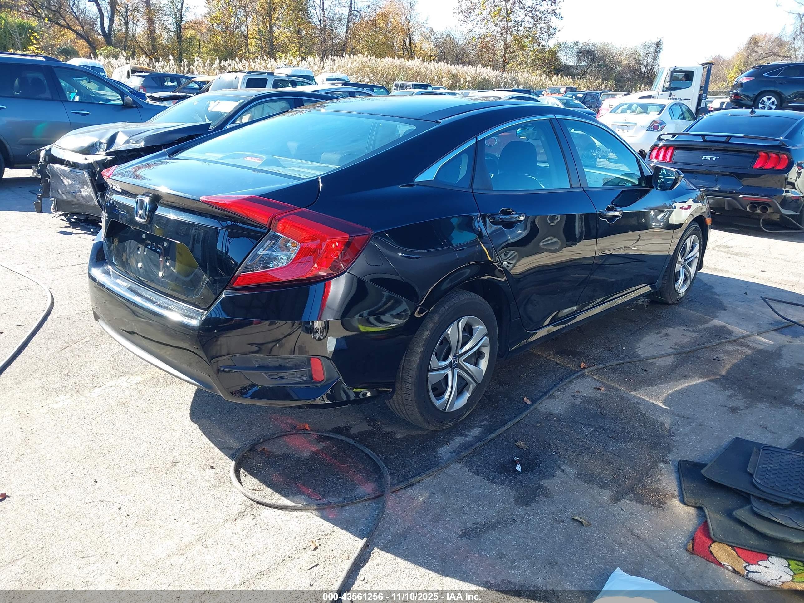 HONDA CIVIC image 4