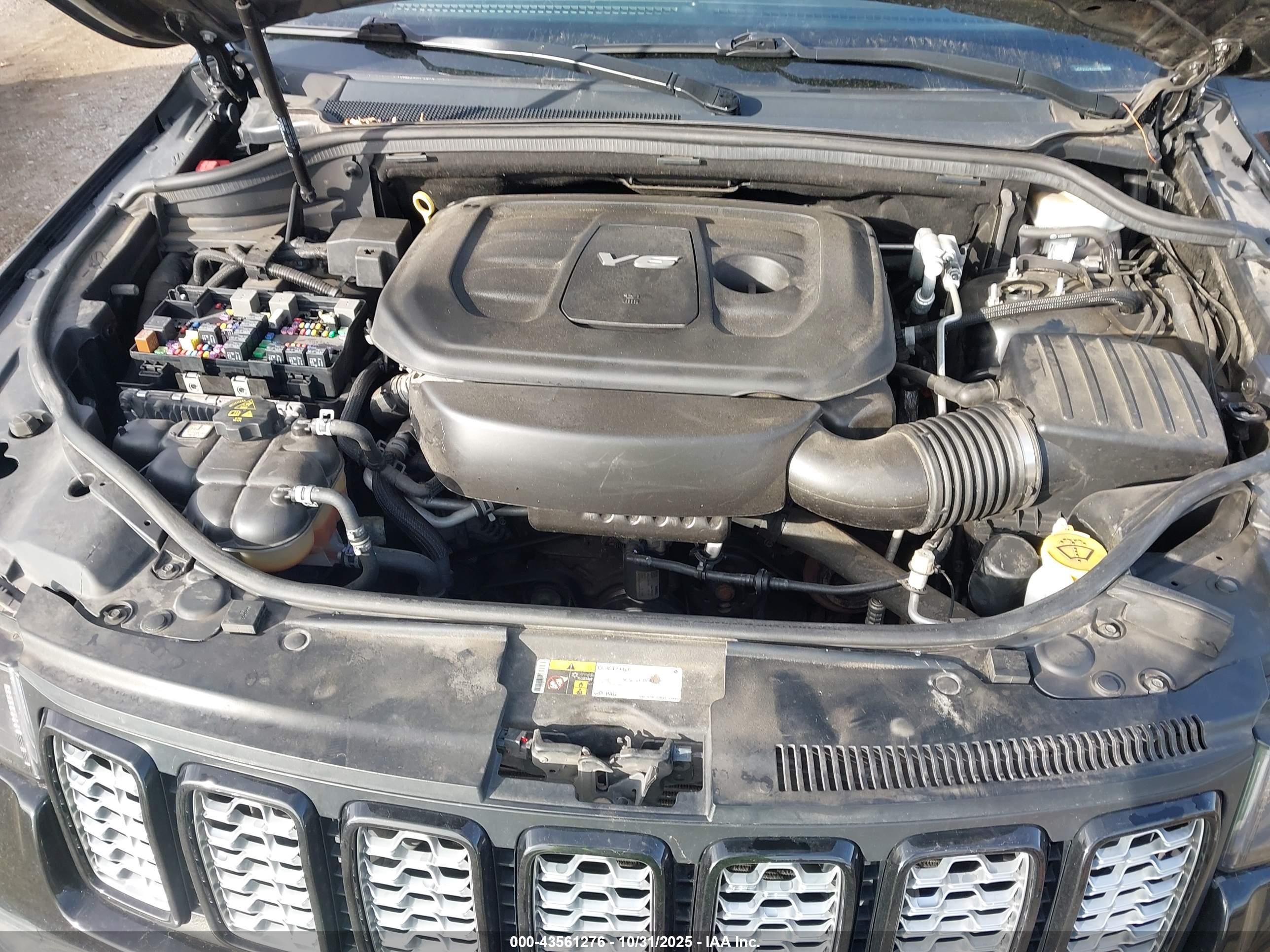 JEEP GRAND image 10