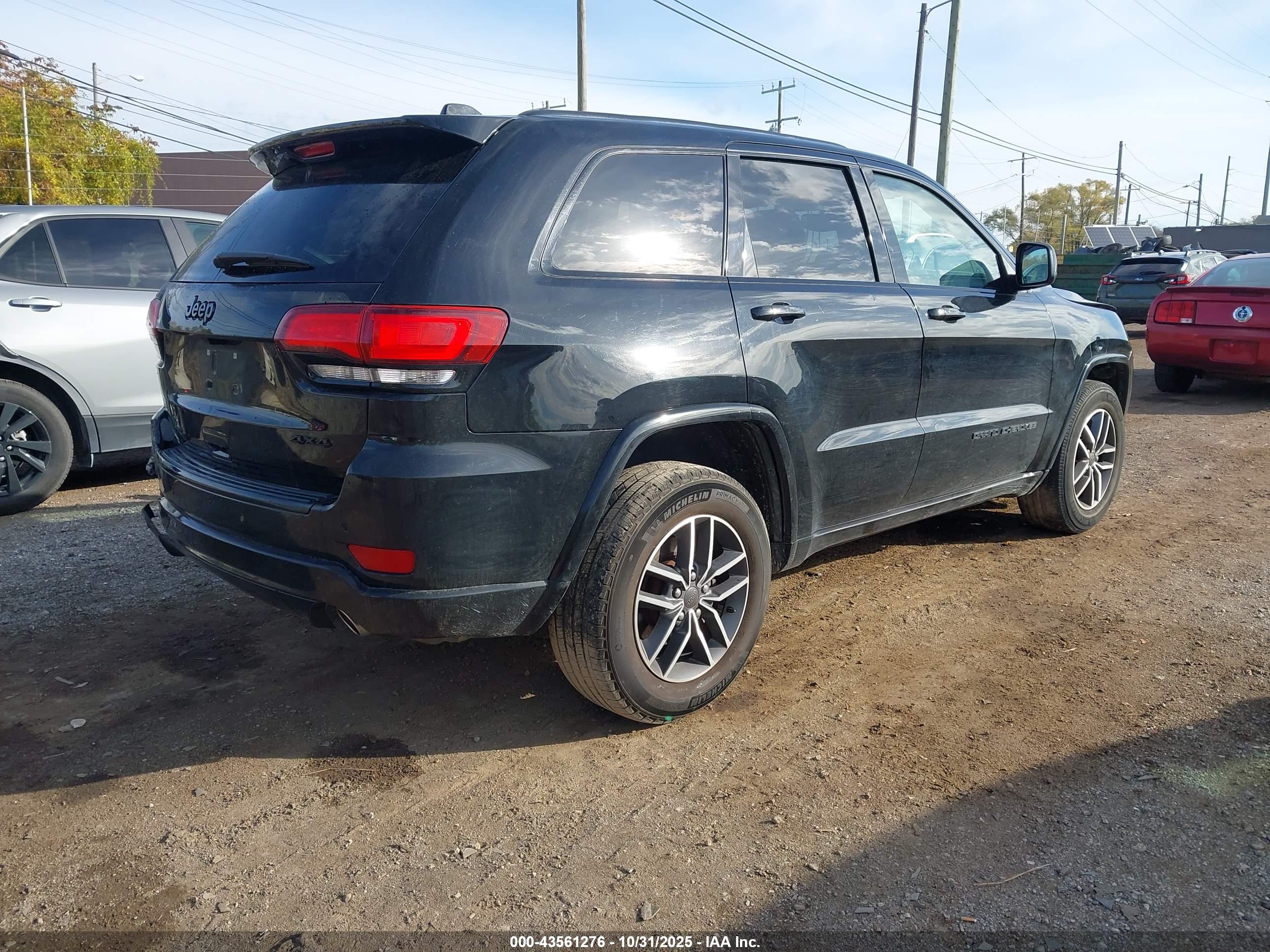 JEEP GRAND image 4