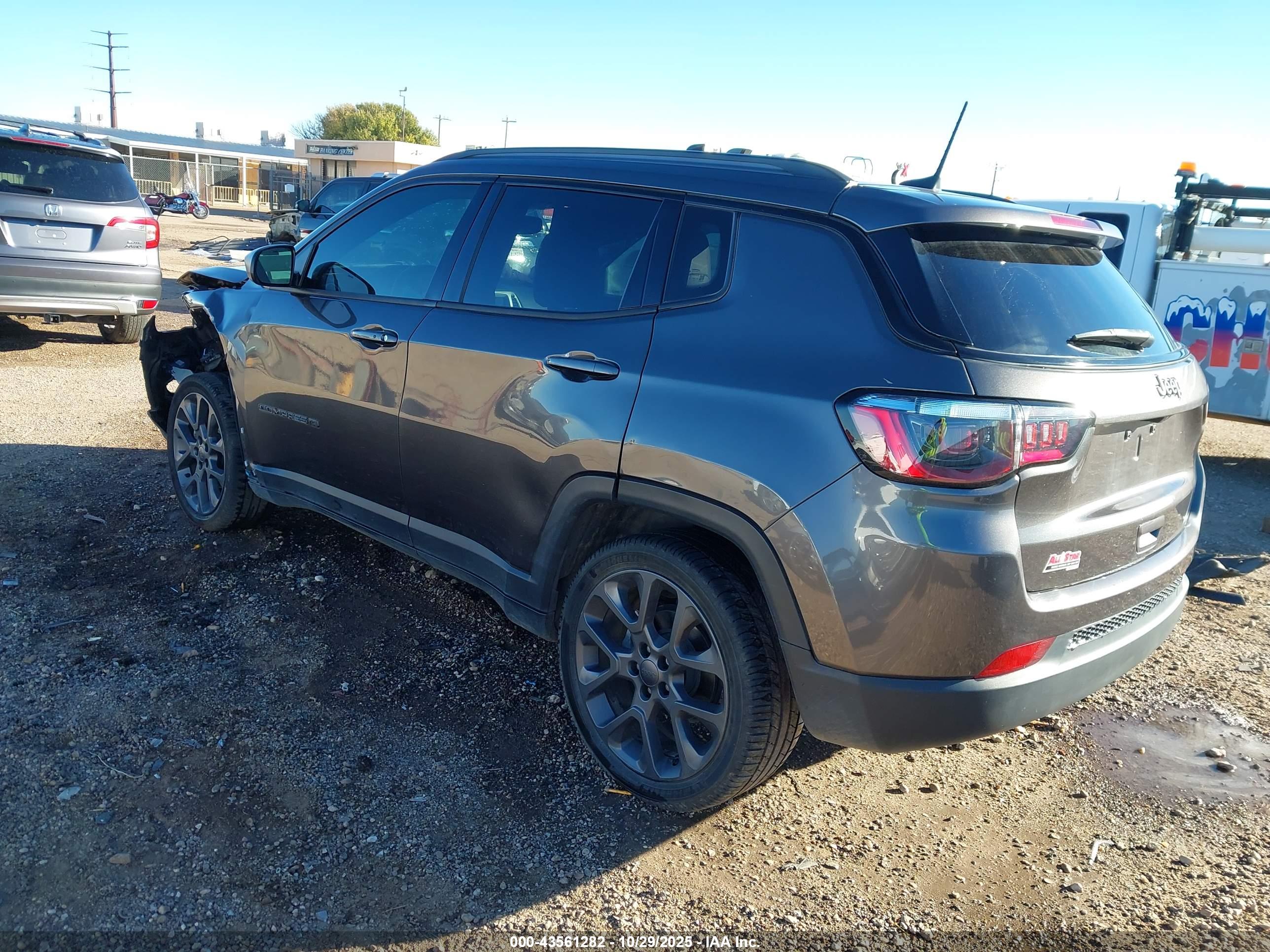 JEEP COMPASS image 3