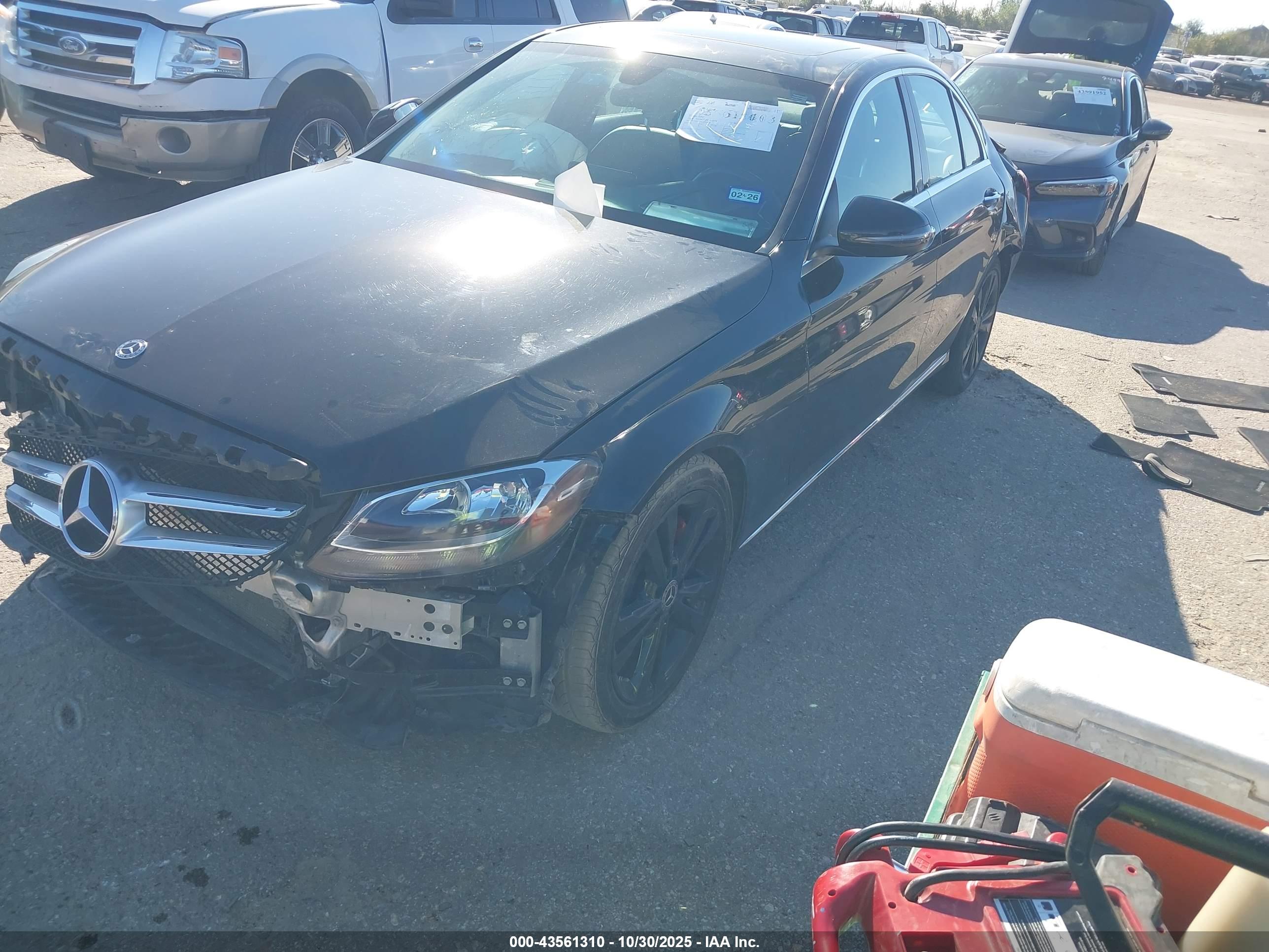 MERCEDES-BENZ C image 2