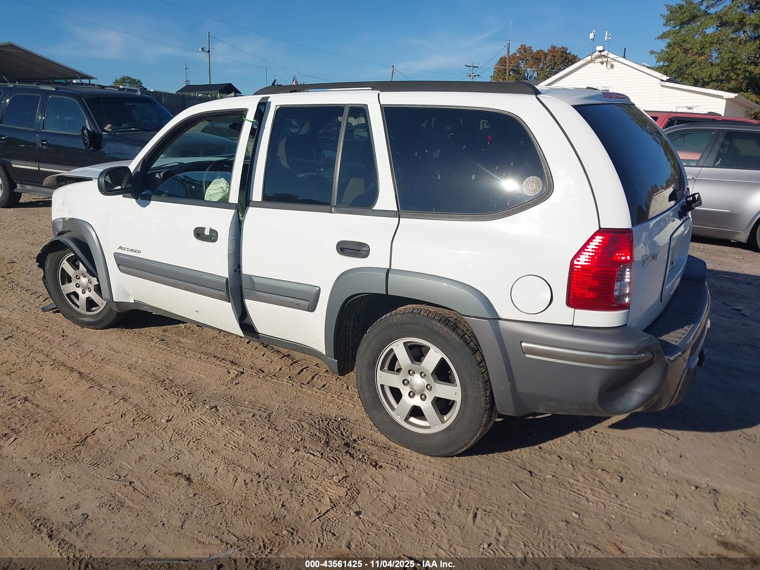ISUZU ASCENDER image 3