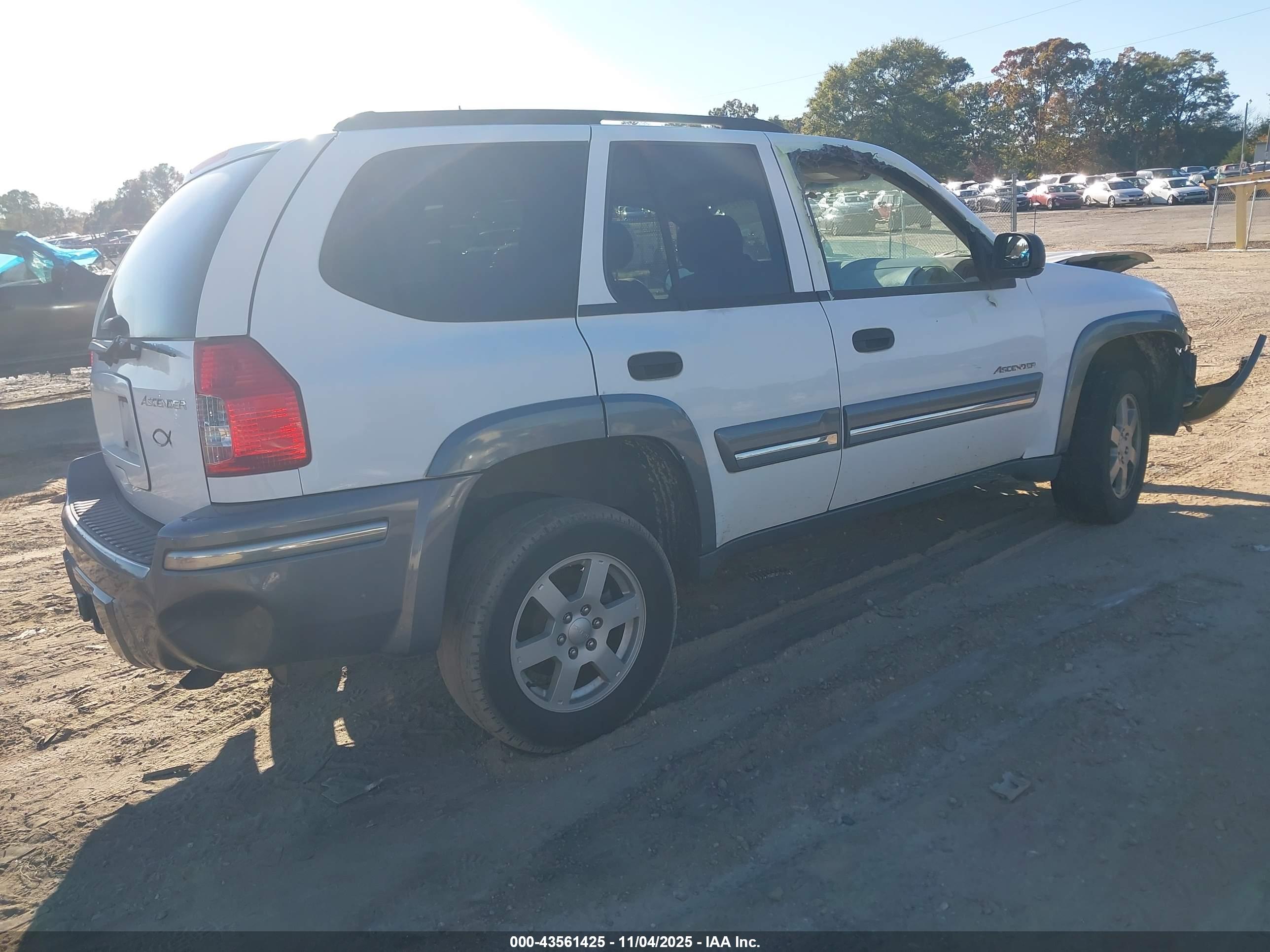 ISUZU ASCENDER image 4