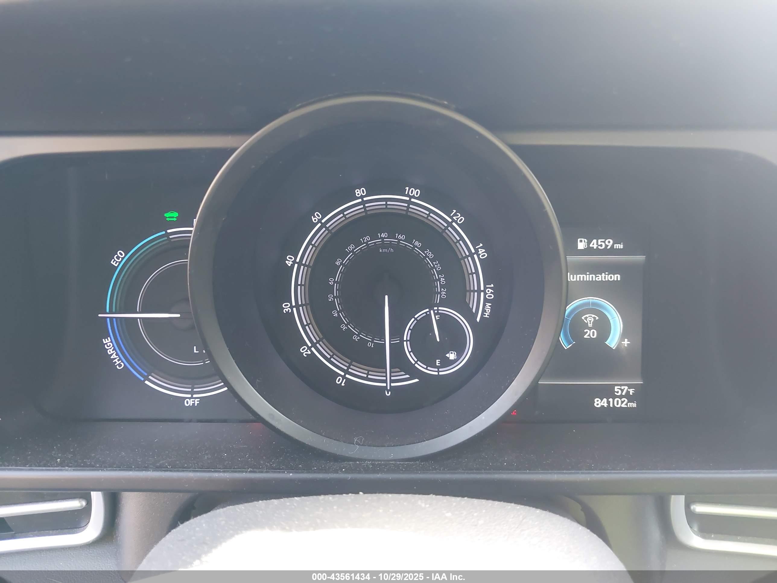 HYUNDAI ELANTRA image 7