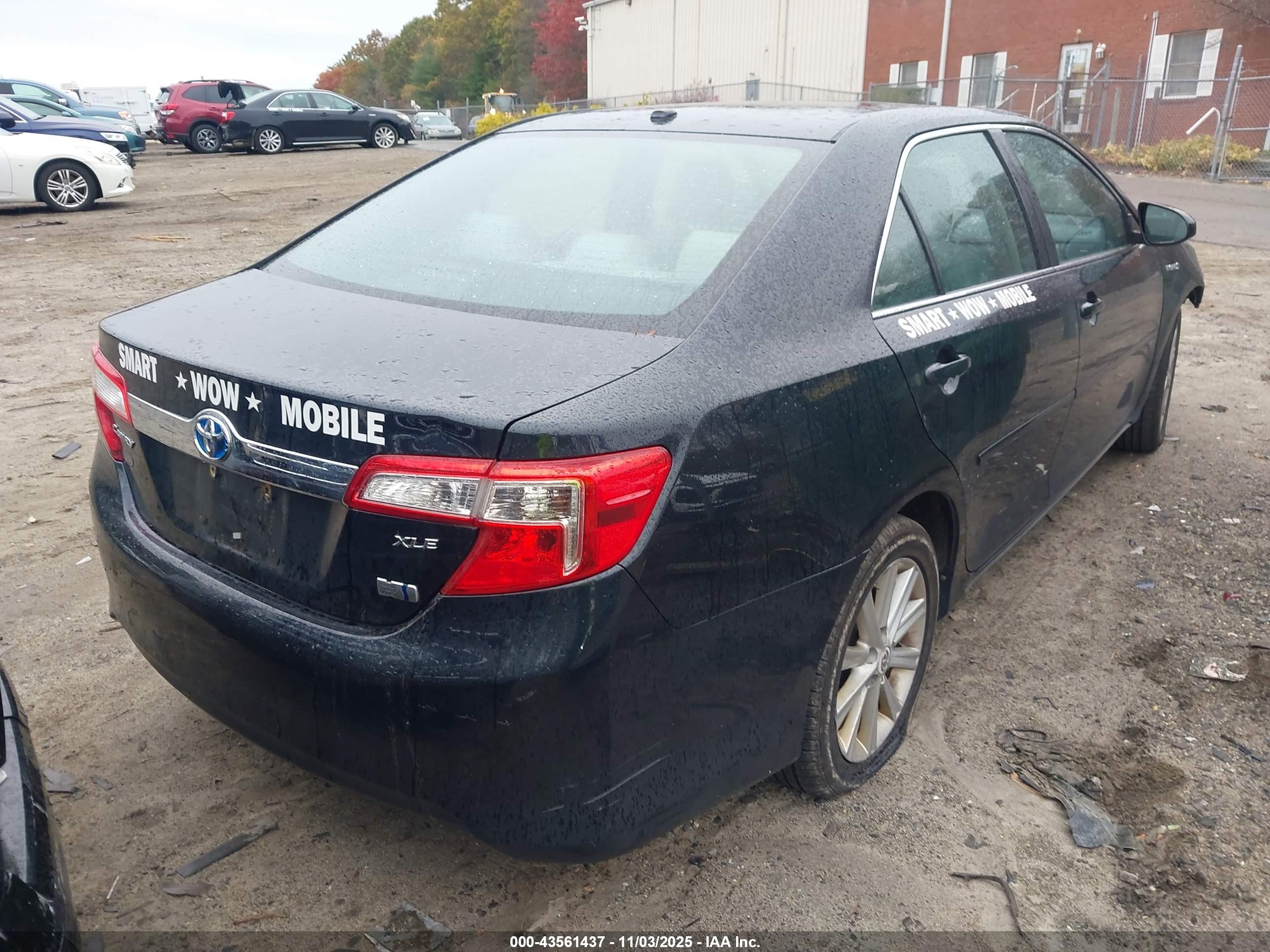 TOYOTA CAMRY image 4