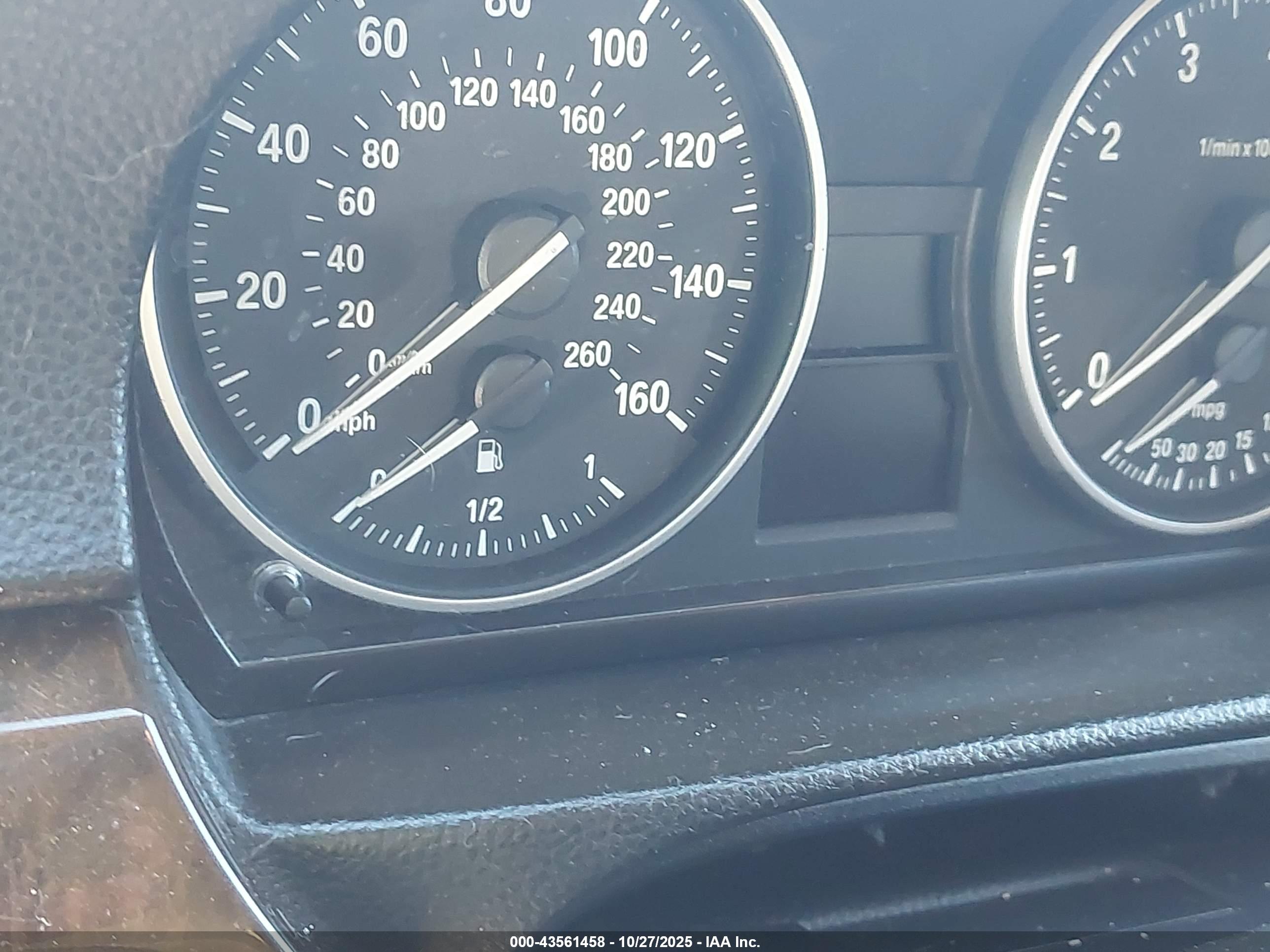 BMW 328I image 7