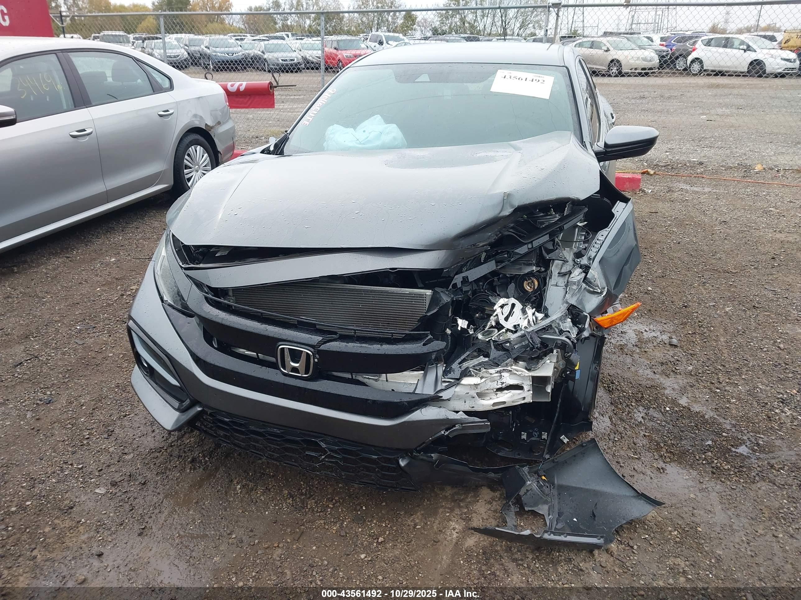 HONDA CIVIC image 6