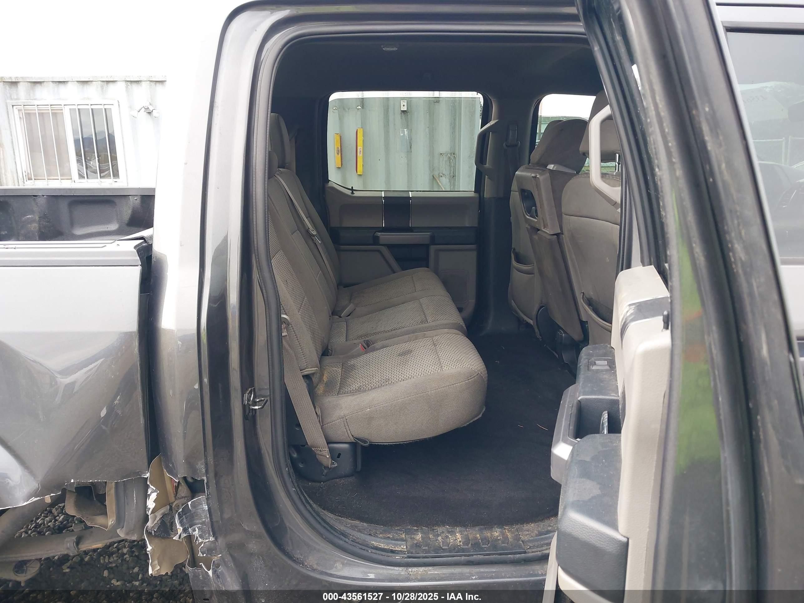 FORD F-150 image 8
