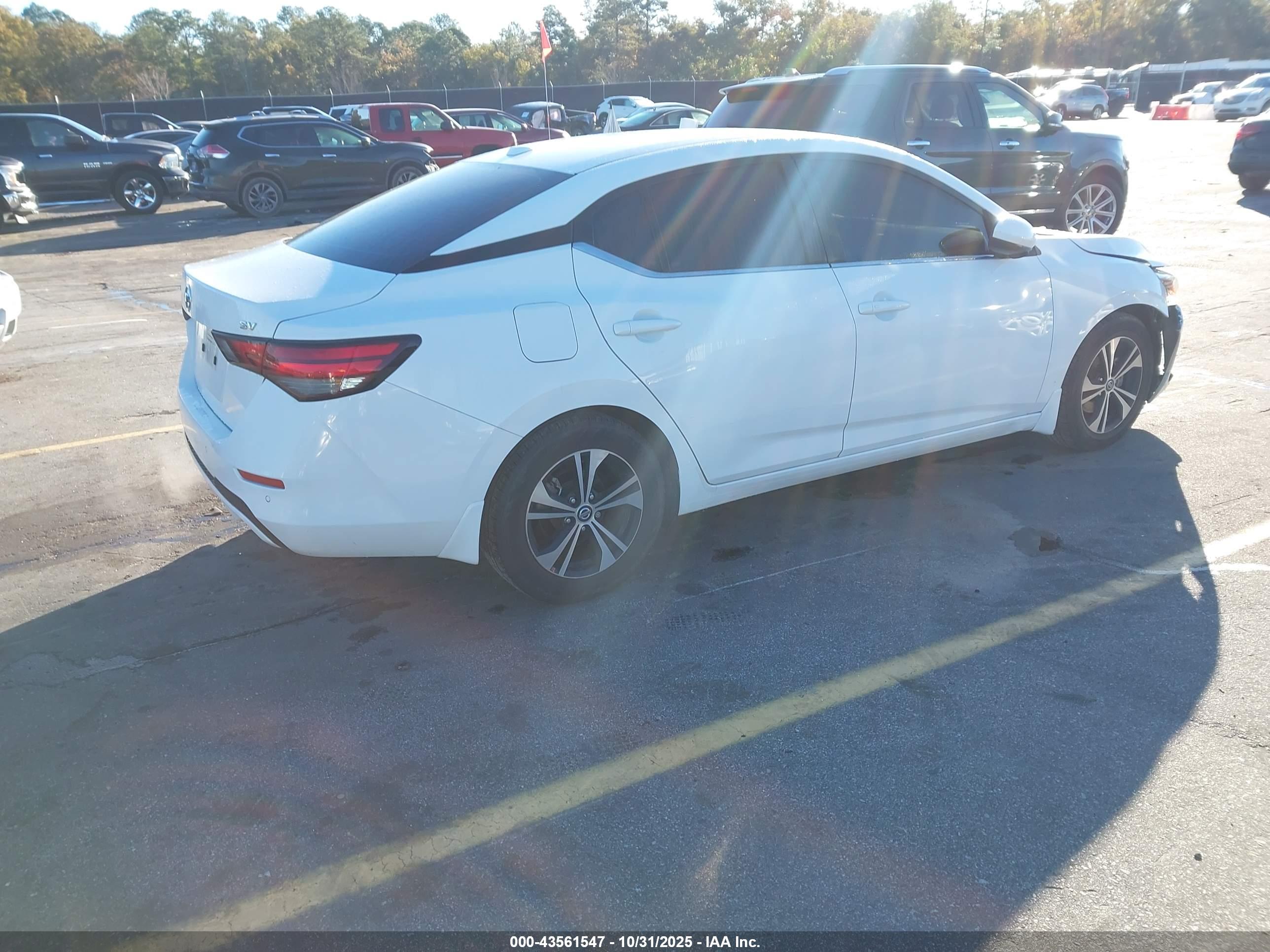 NISSAN SENTRA image 4