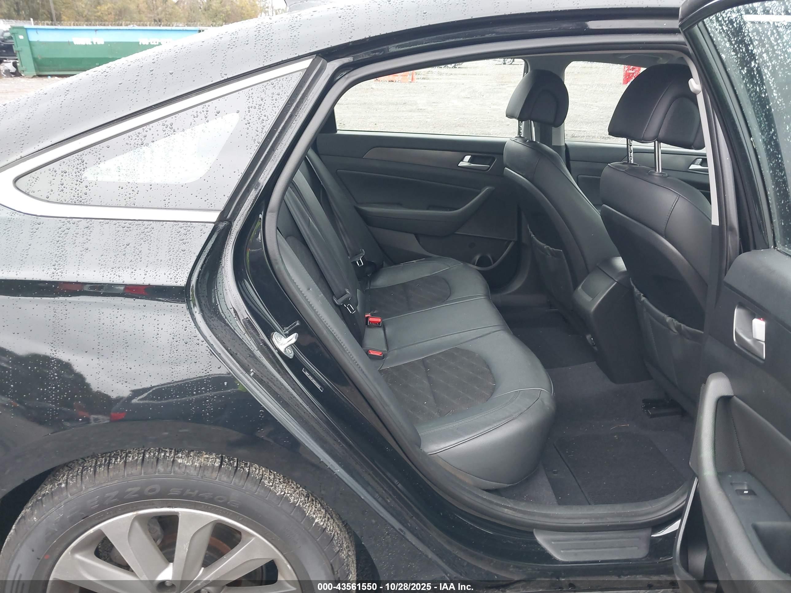 HYUNDAI SONATA image 8