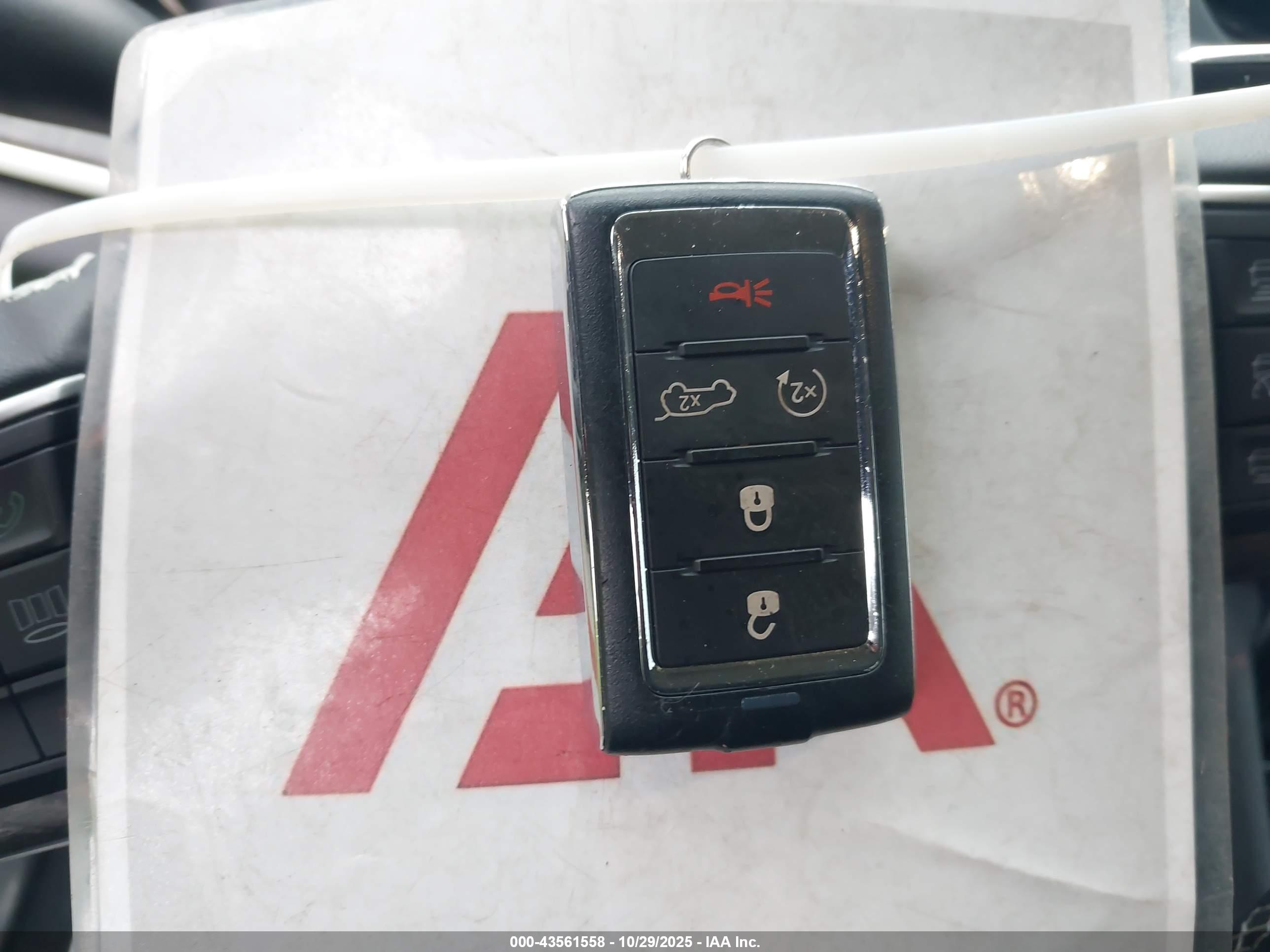 JEEP GRAND image 11