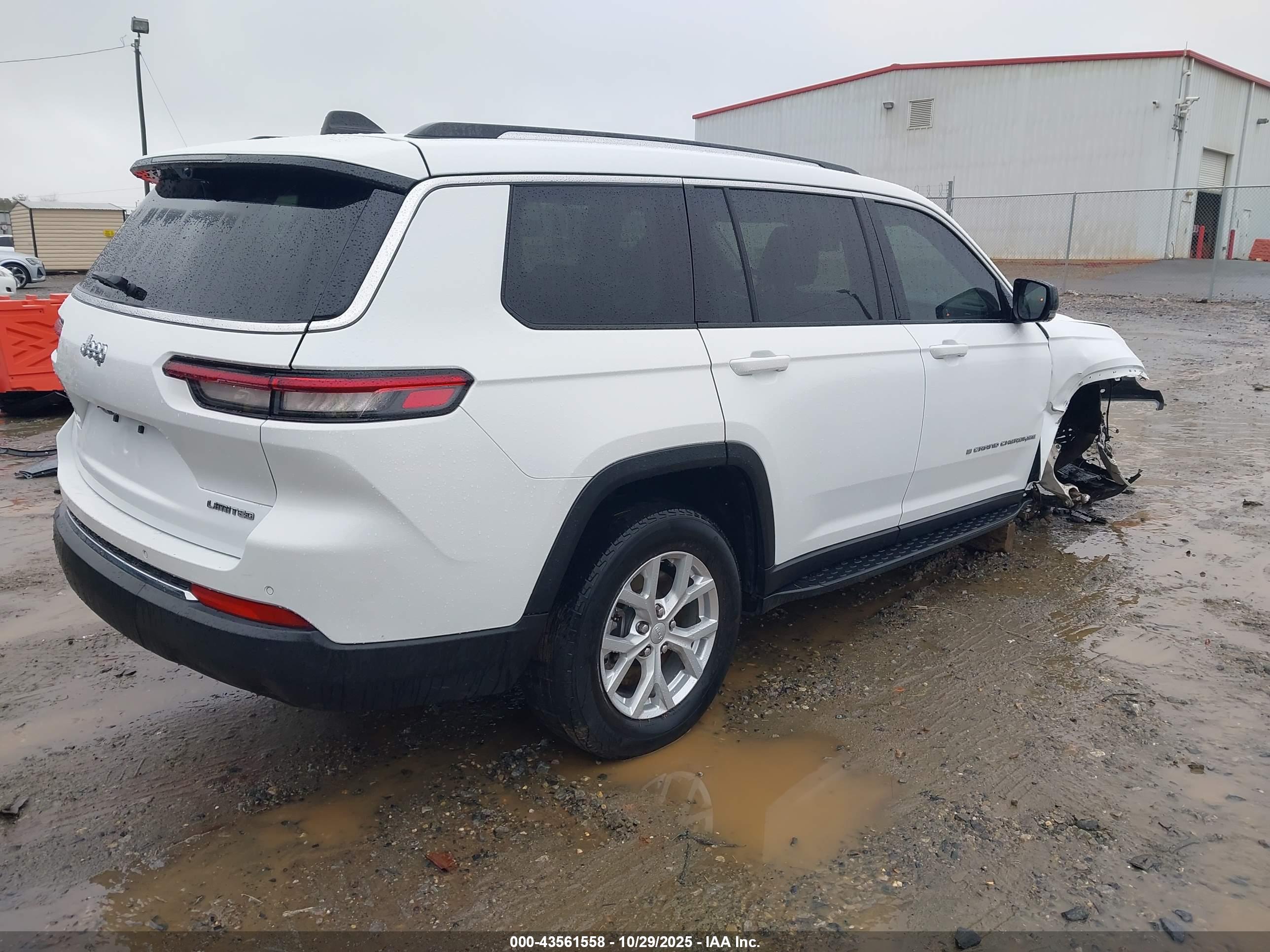 JEEP GRAND image 4