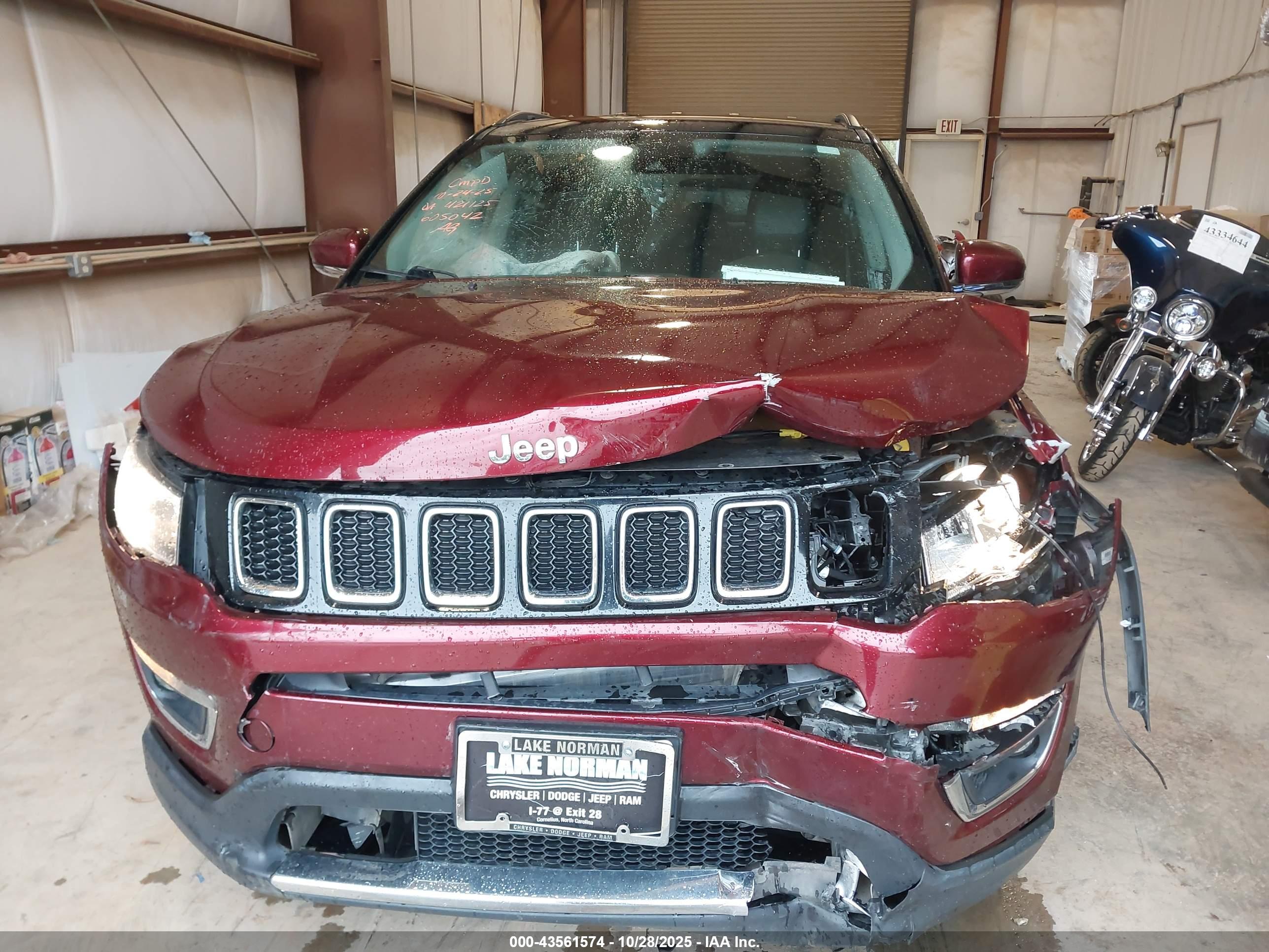 JEEP COMPASS image 6