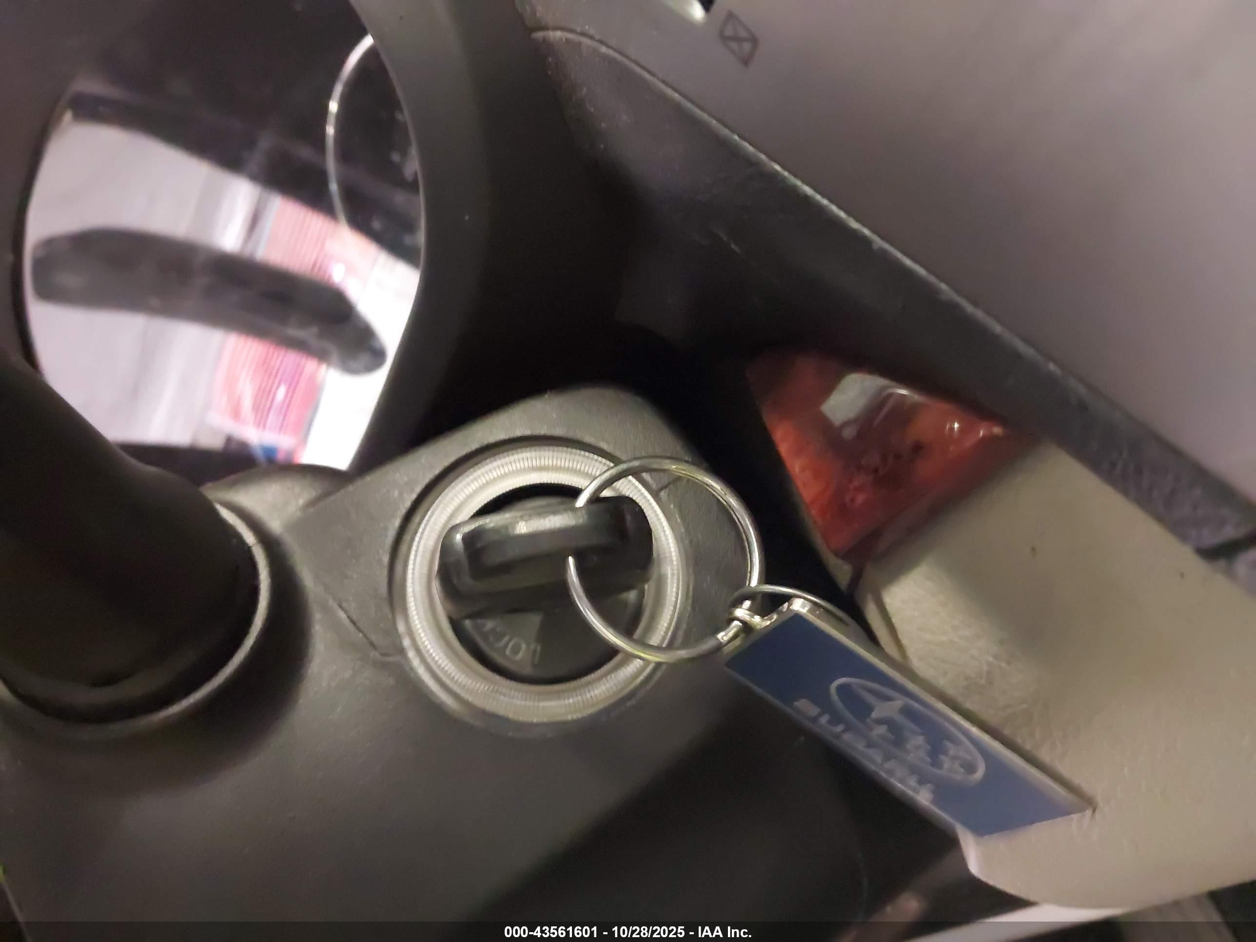 SUBARU OUTBACK image 11