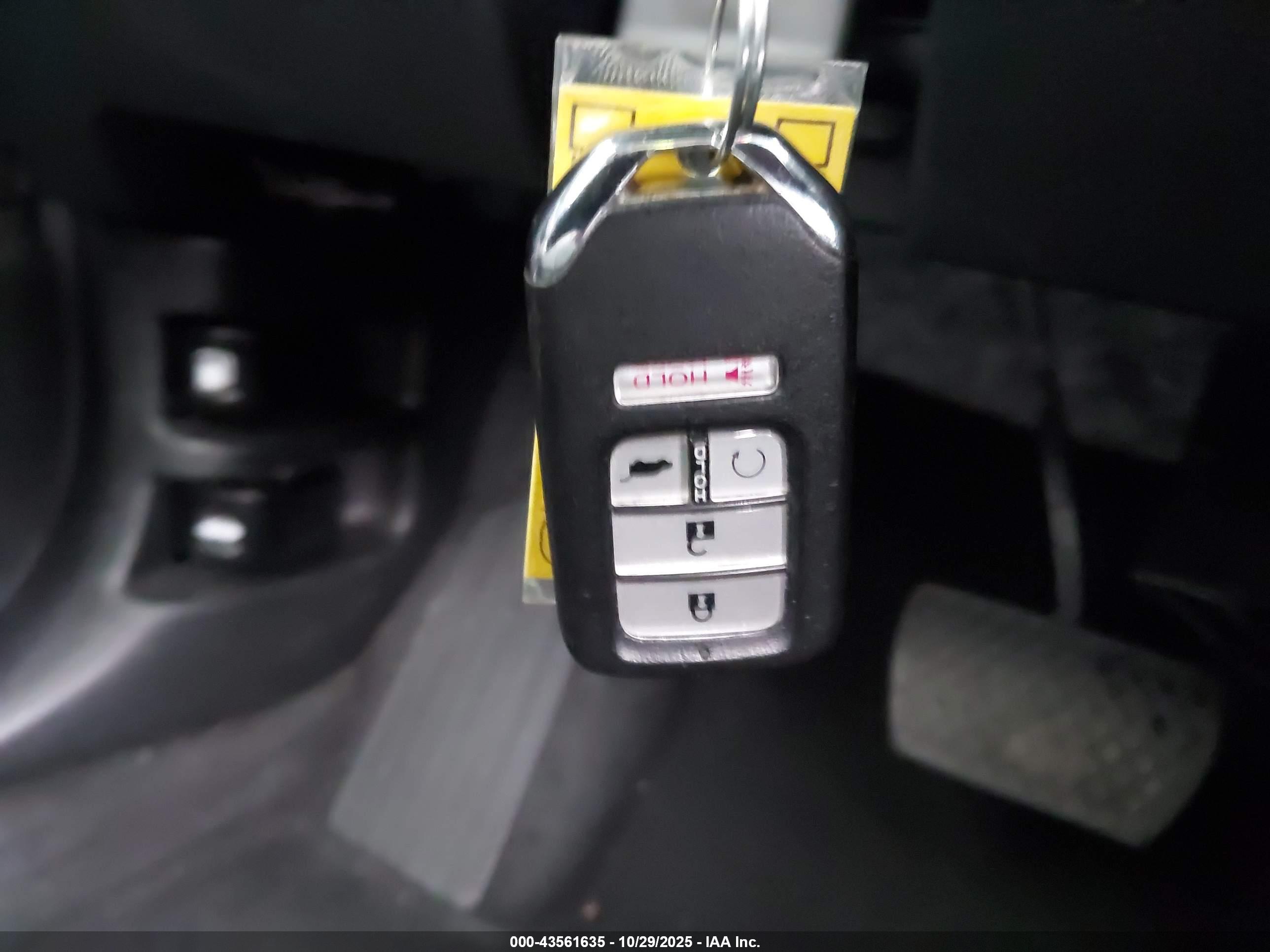 HONDA CR-V image 11