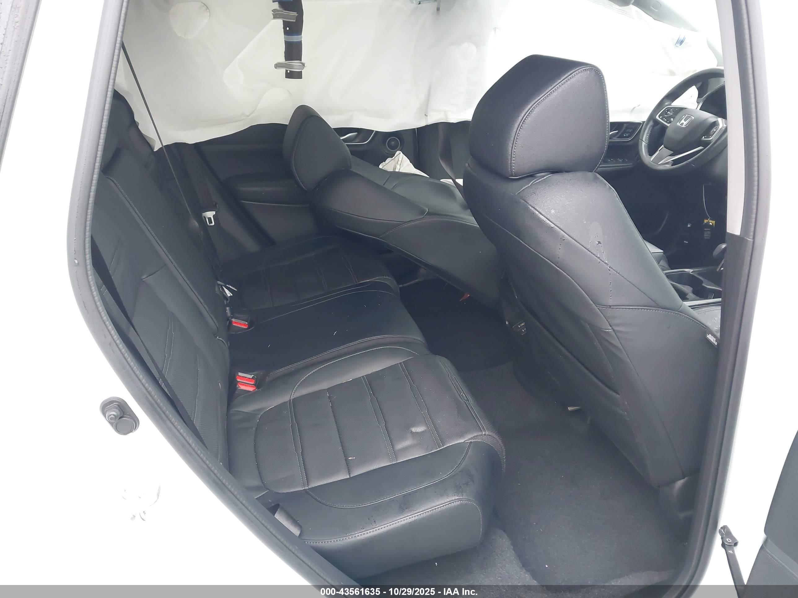 HONDA CR-V image 8