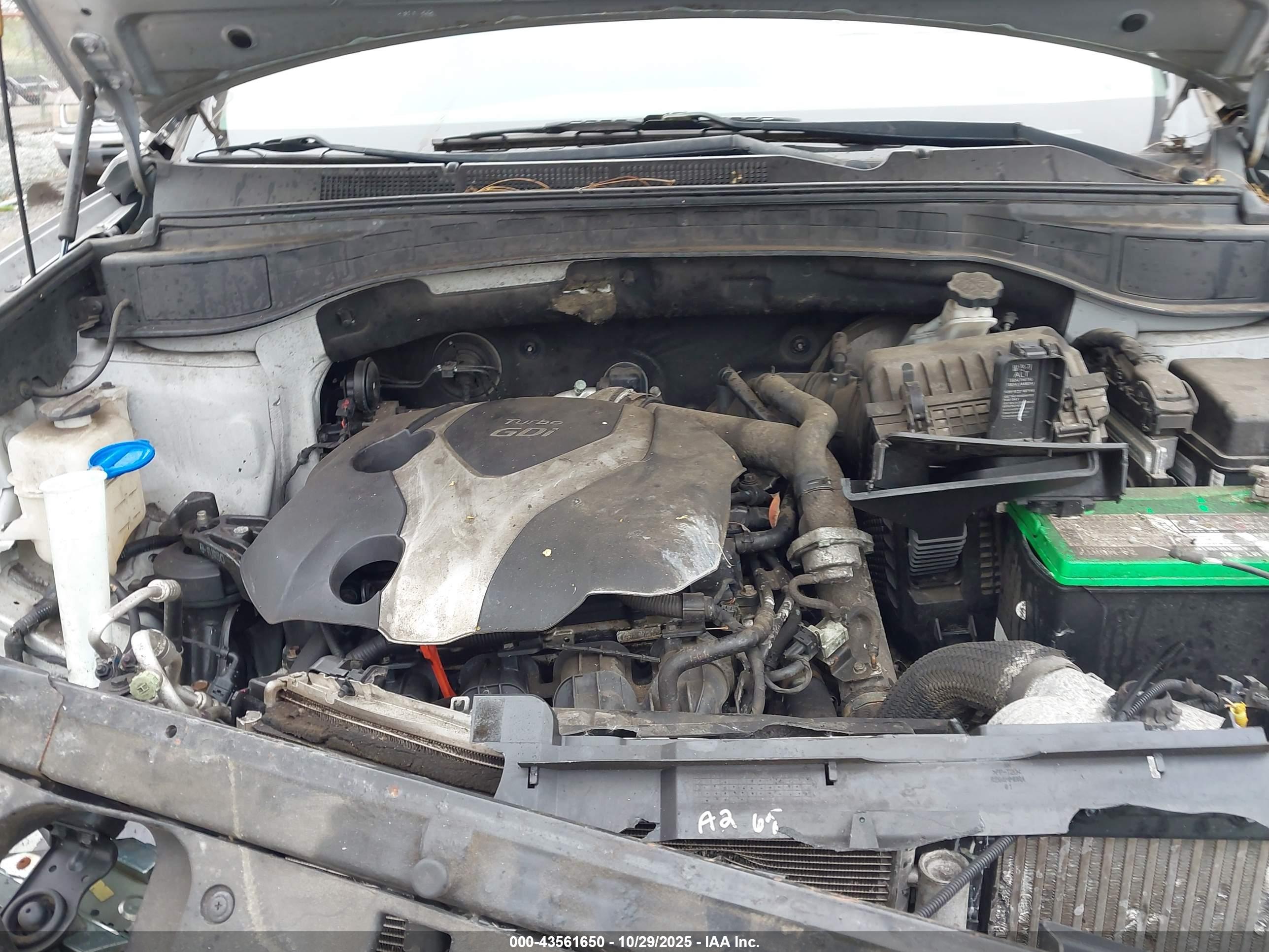 HYUNDAI SANTA image 10