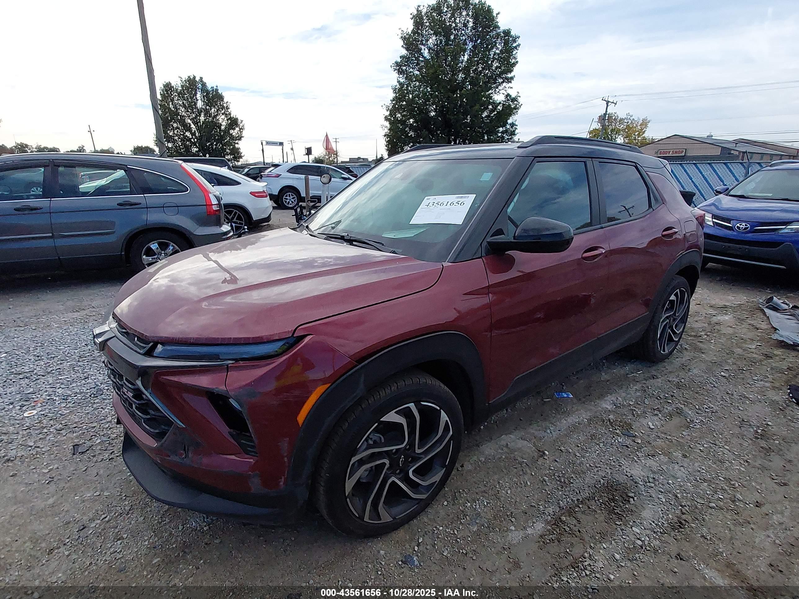 CHEVROLET TRAILBLAZER image 2