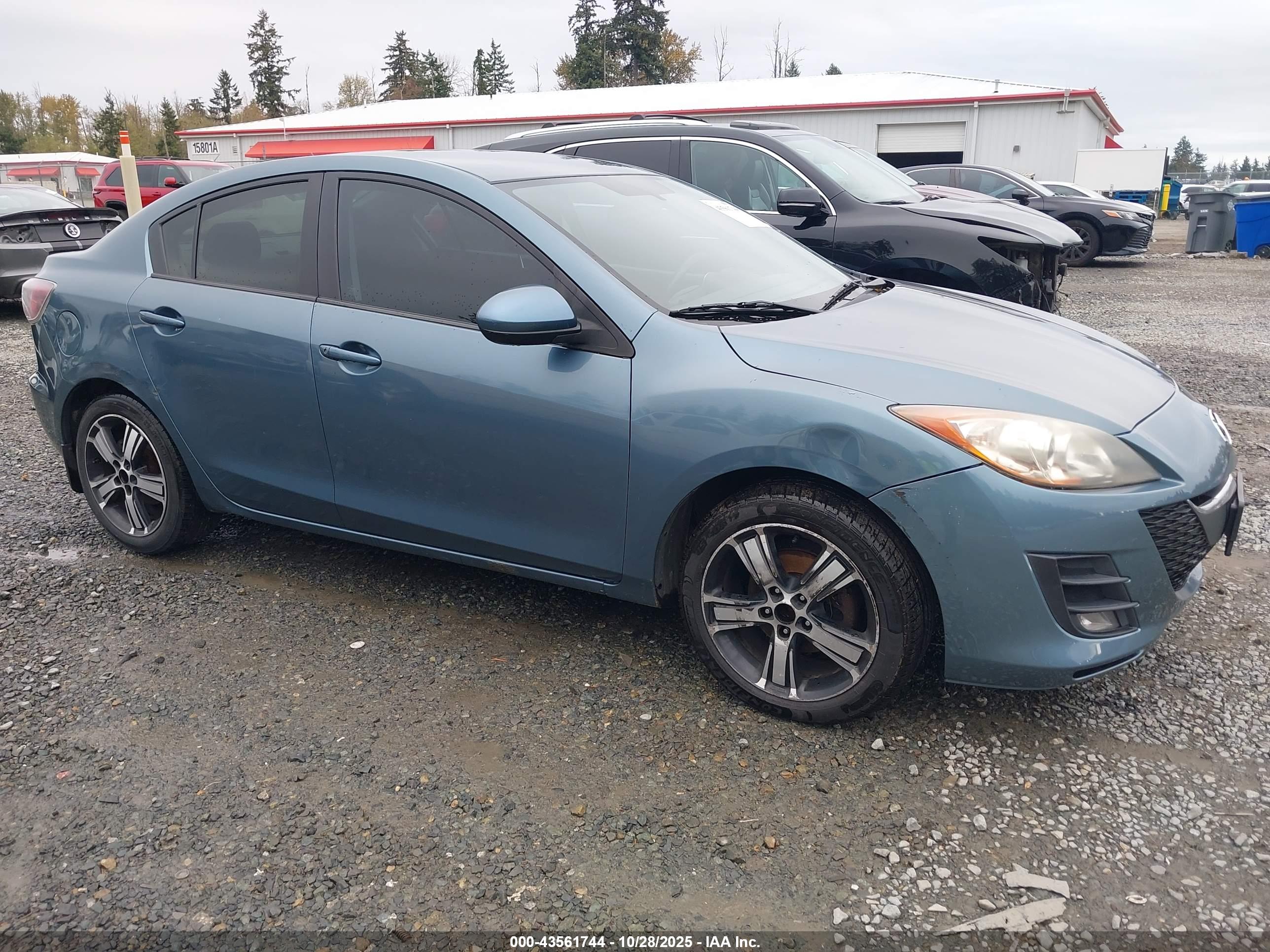 MAZDA MAZDA3 image 6